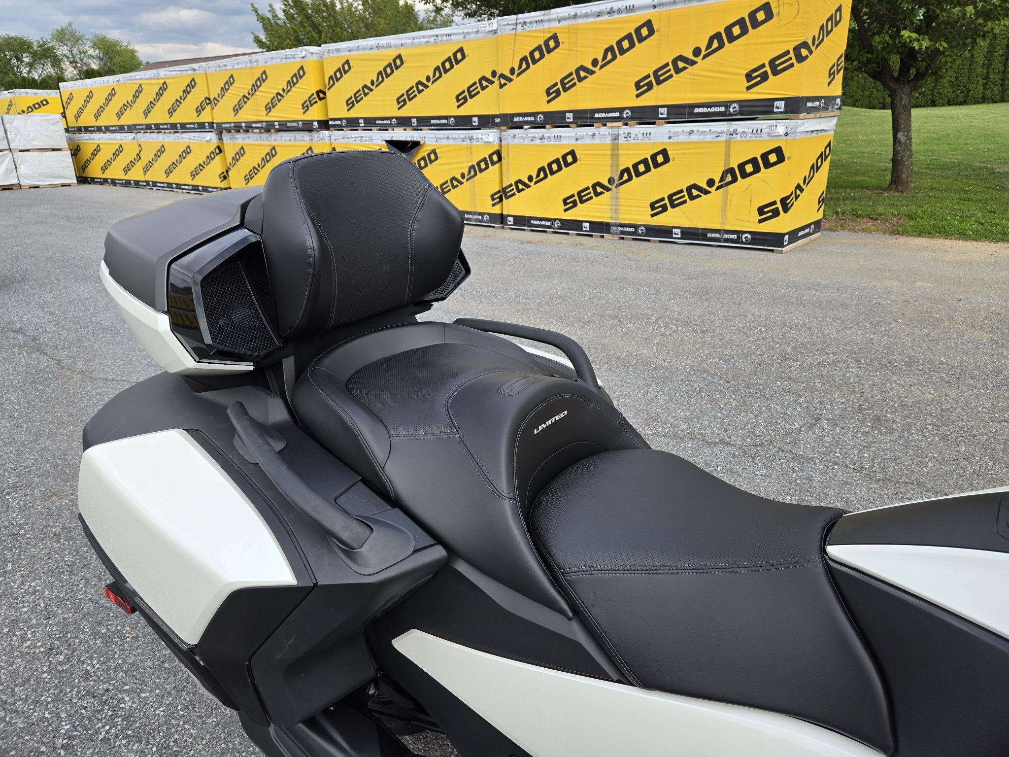 2026 Can-Am™ Spyder RT Limited 8