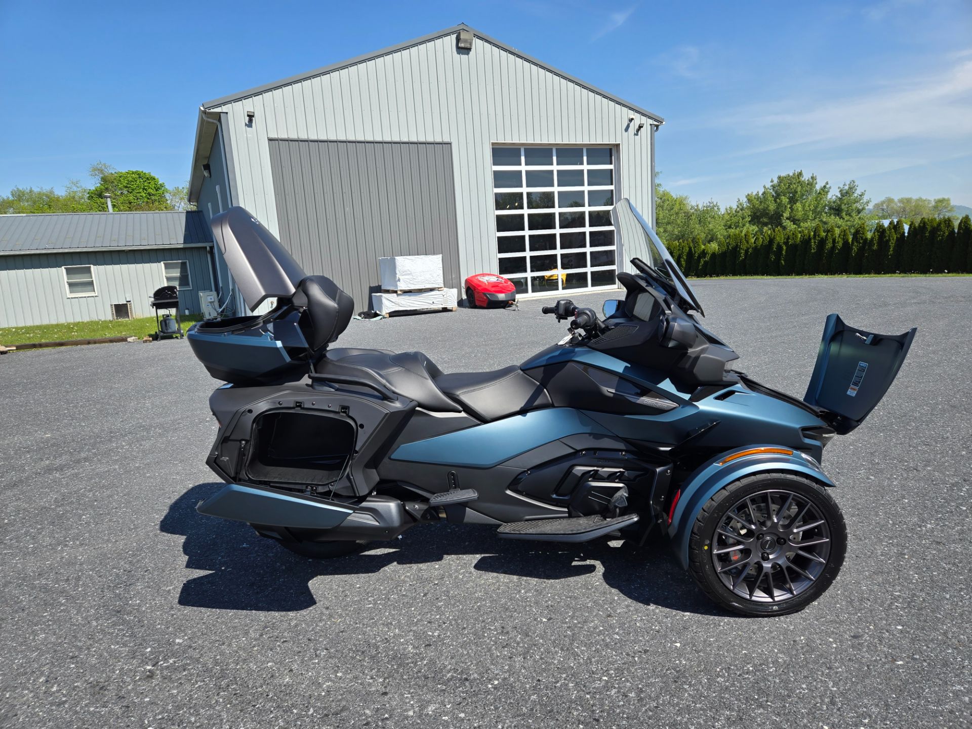 2026 Can-Am™ Spyder RT Limited 11