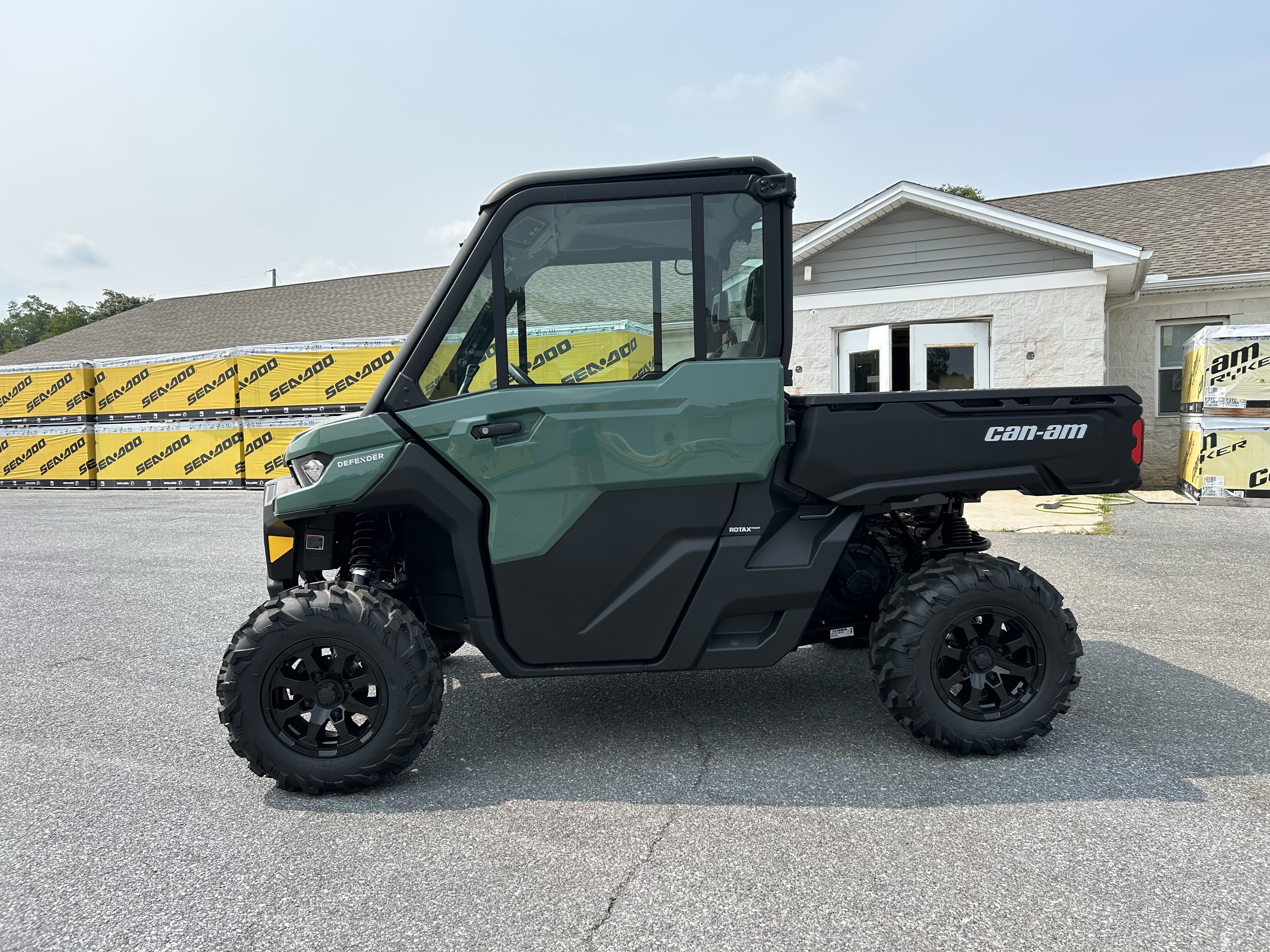 2026 Can-Am Defender DPS CAB HD10 for sale 1238141