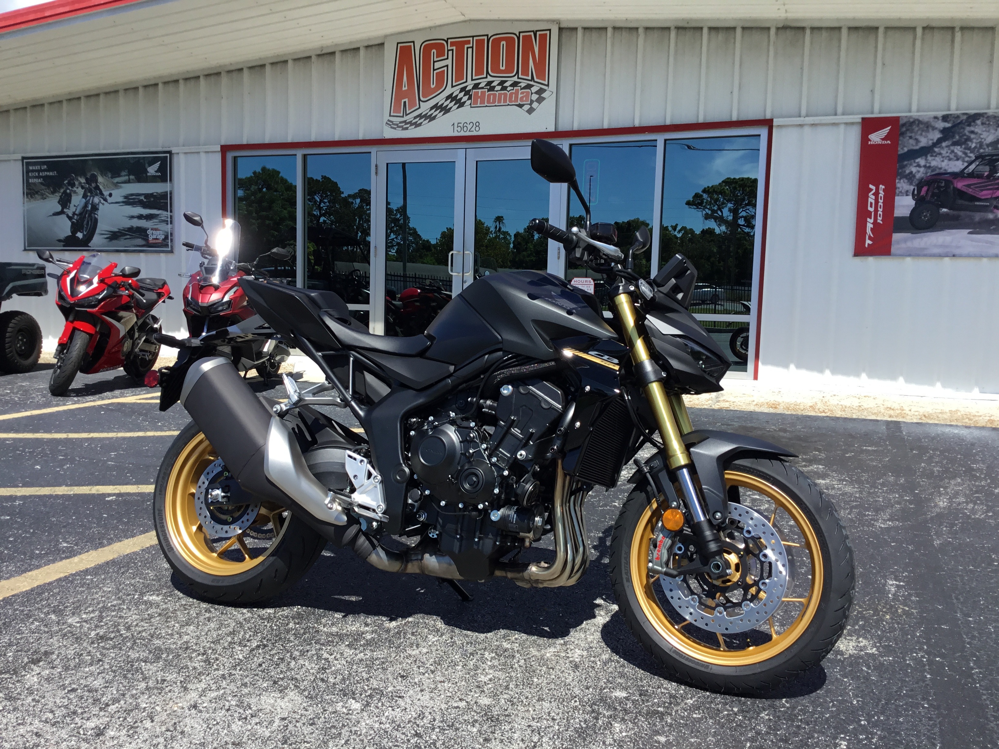 2026 CB1000 Hornet SP