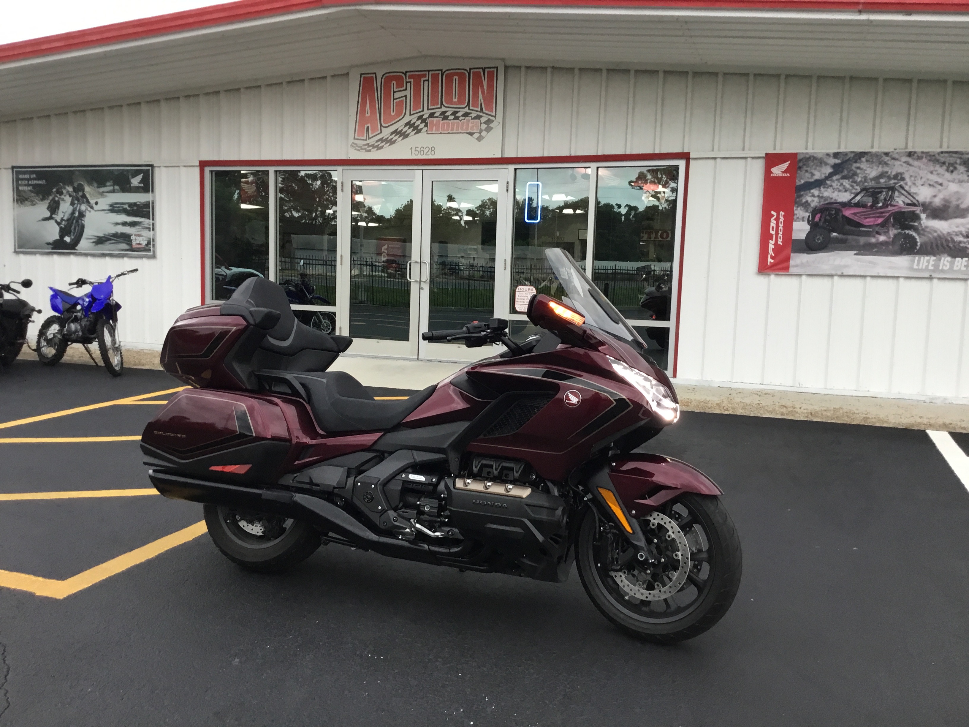 2025 Gold Wing Tour Airbag DCT 50th Anniversary