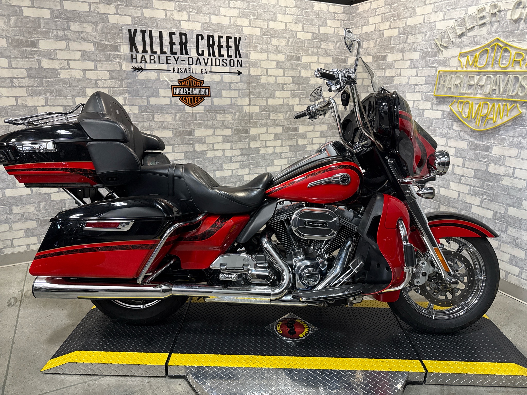 2016 Harley-Davidson CVO Limited for sale 1219817