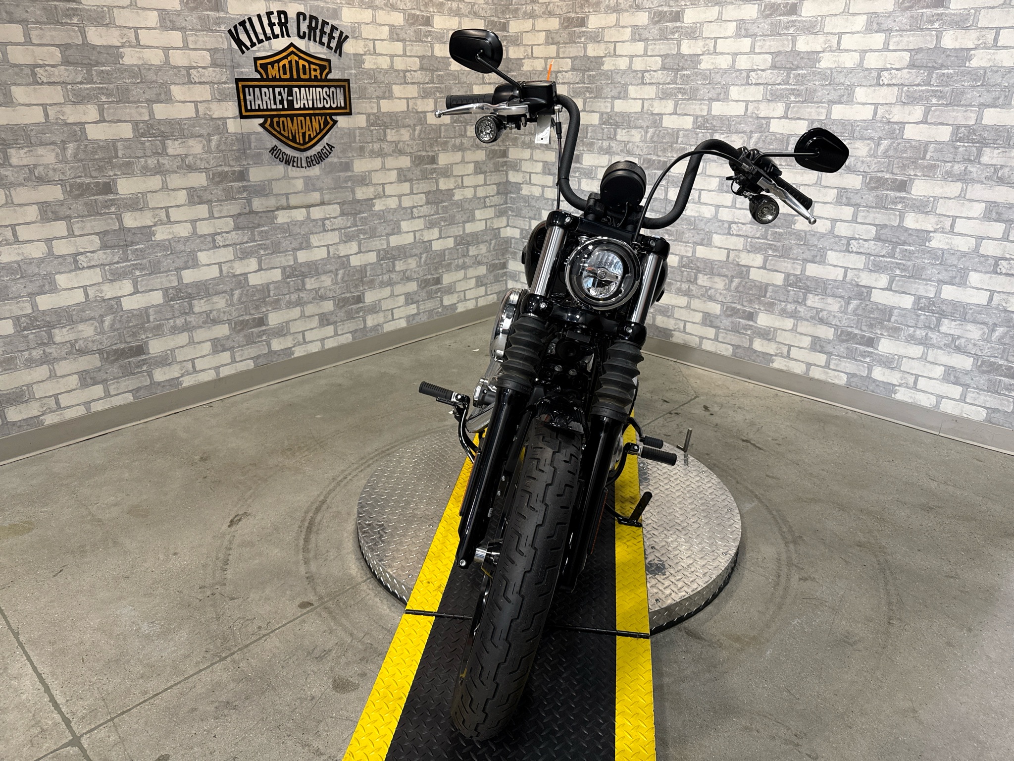 2025 Harley-Davidson Street Bob® 2