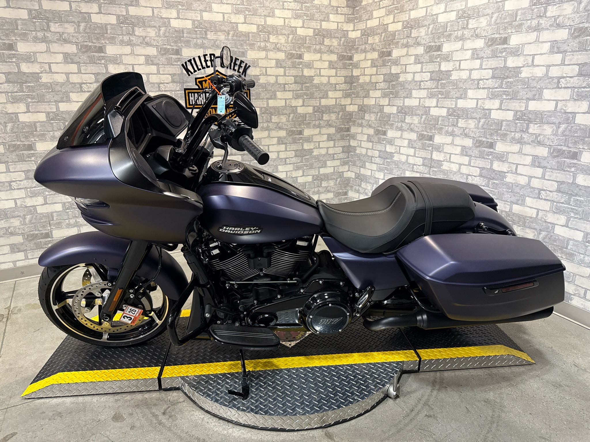 2025 Harley-Davidson Road Glide® 3