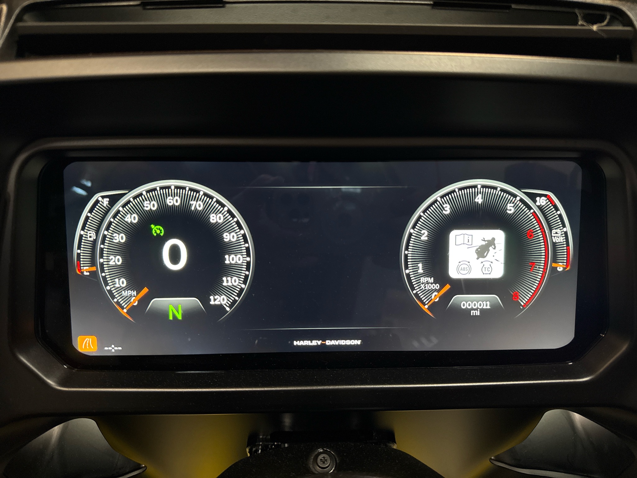 2025 Harley-Davidson Road Glide® 5