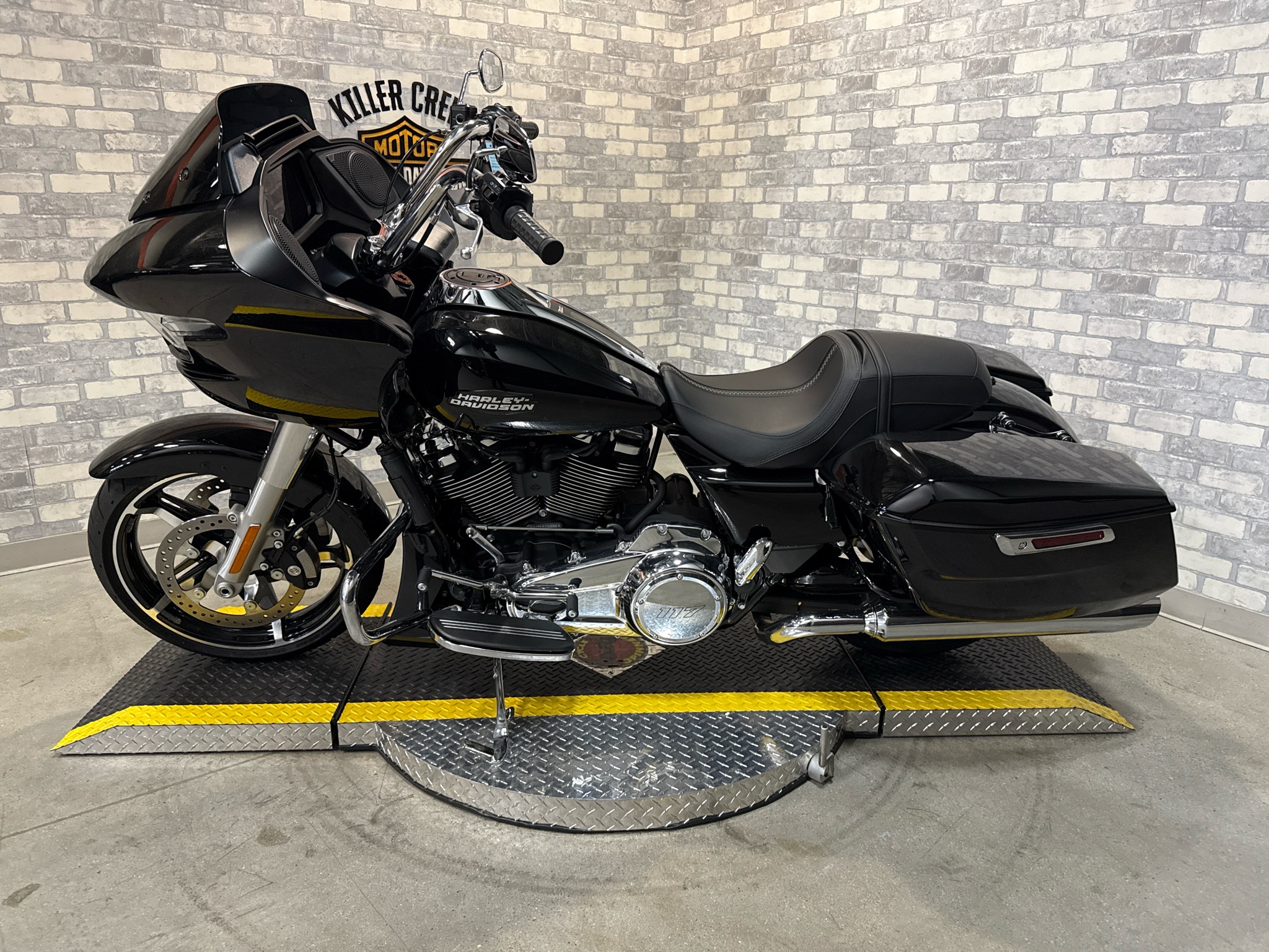2025 Harley-Davidson Road Glide® 3