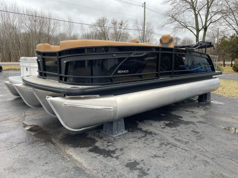 2026 Godfrey MC235SFLC — photo 1 of 24