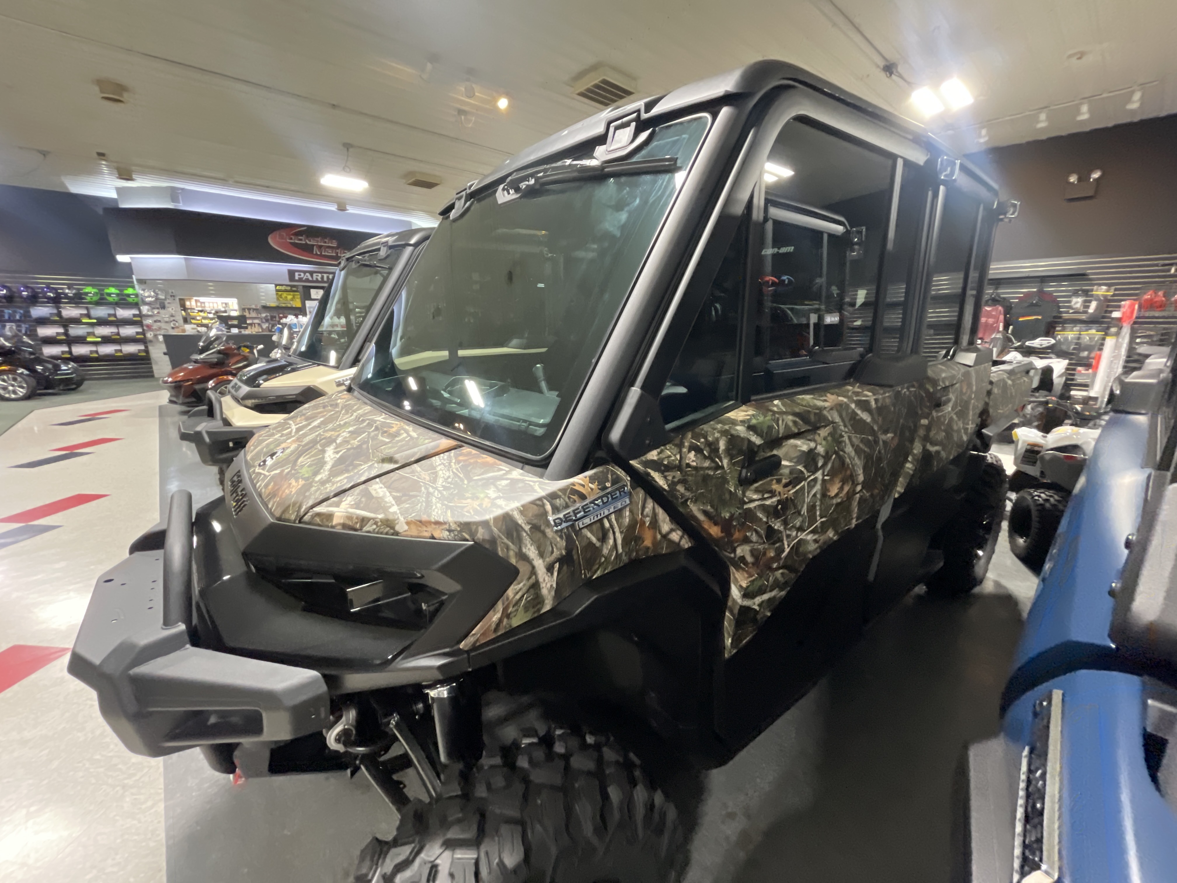 2026 Can-Am Defender MAX Limited HD11