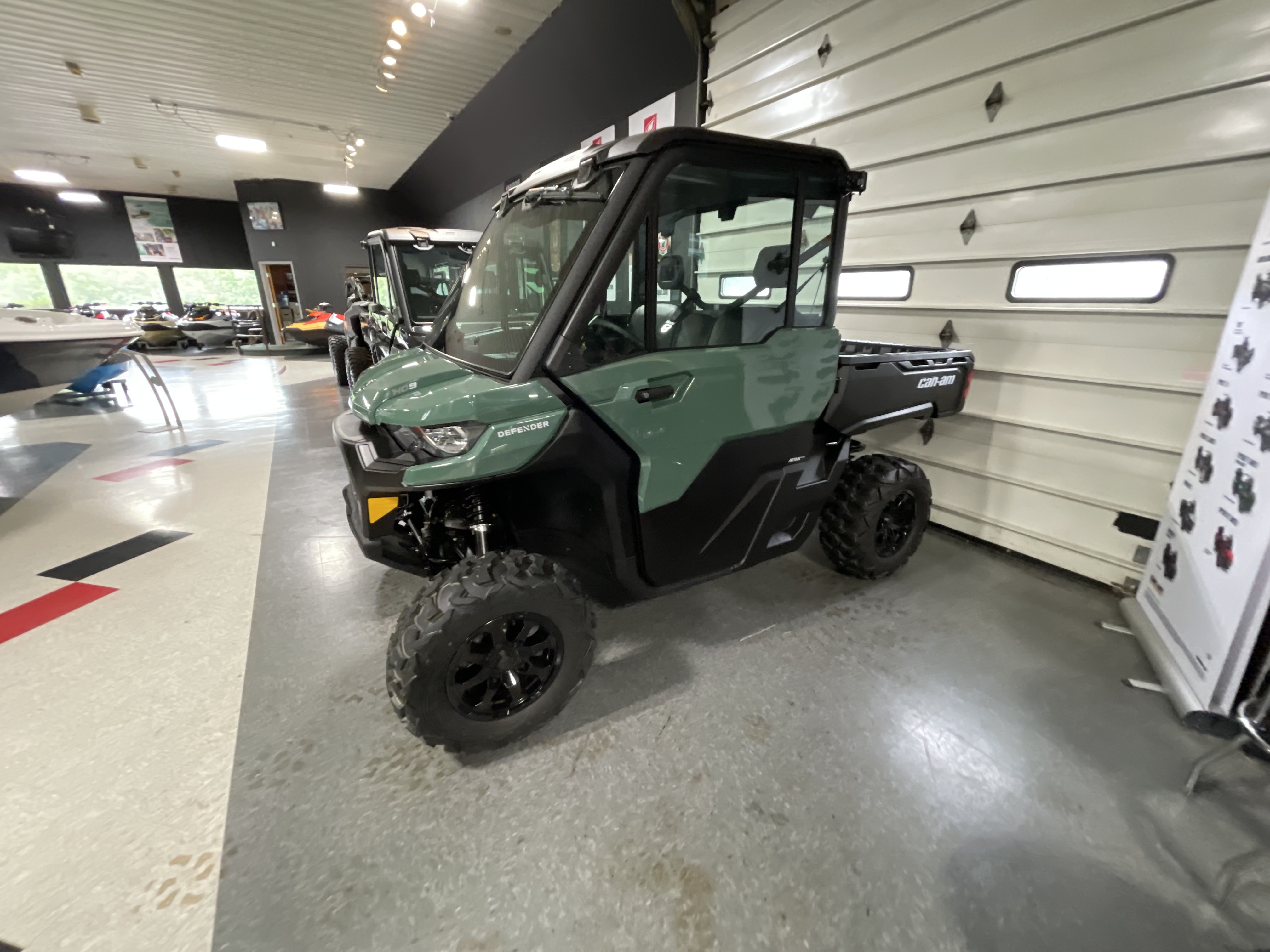 2026 Can-Am Defender DPS CAB