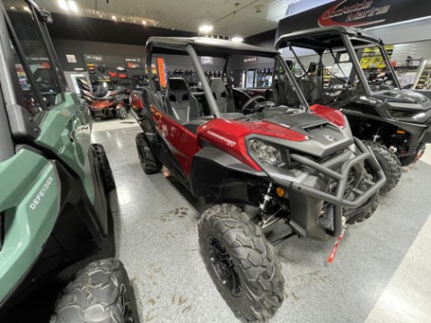 2026 Can-Am Commander XT 700 — photo 1 of 14