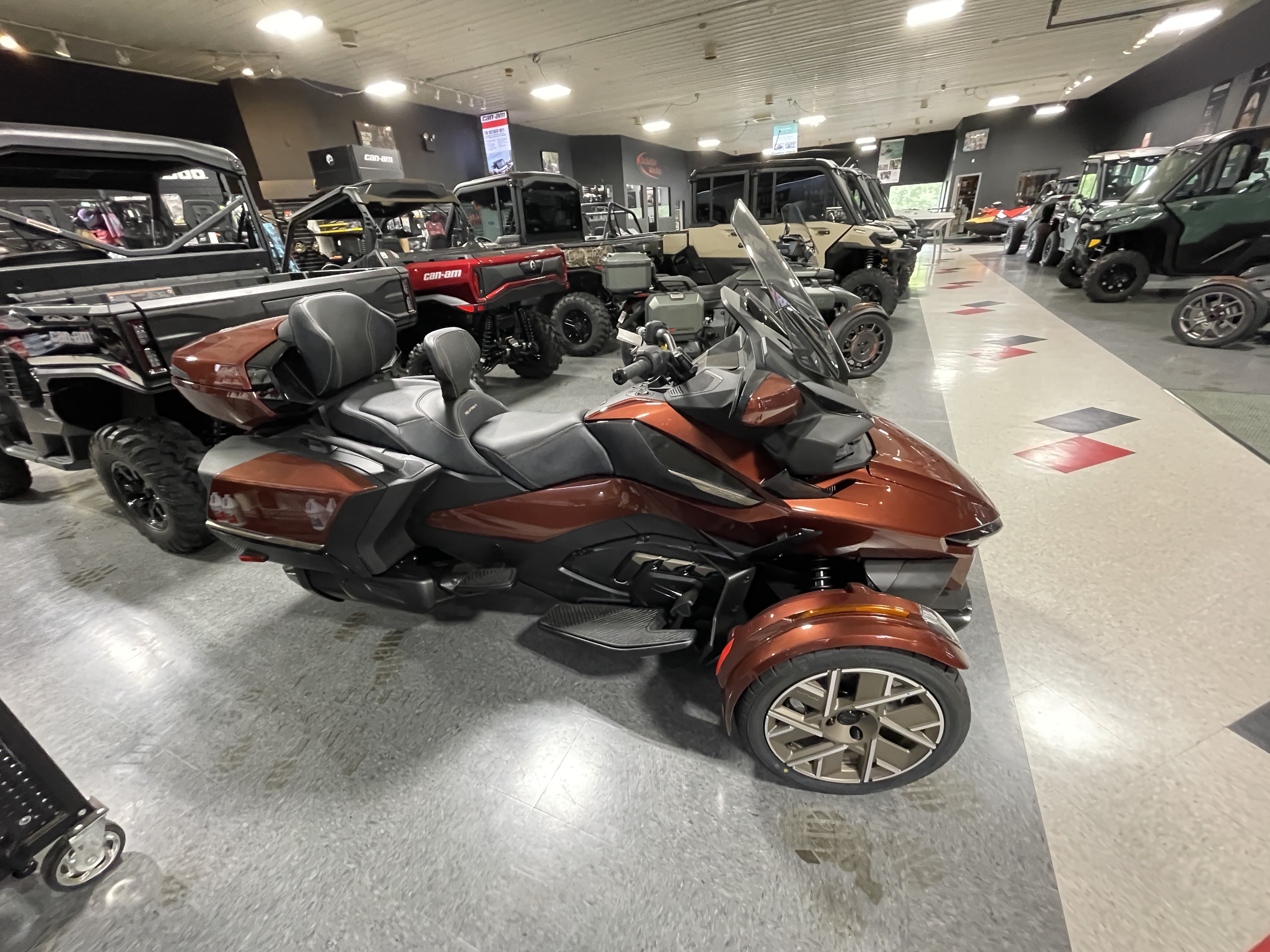 2026 Can-Am Spyder RT Sea-to-Sky
