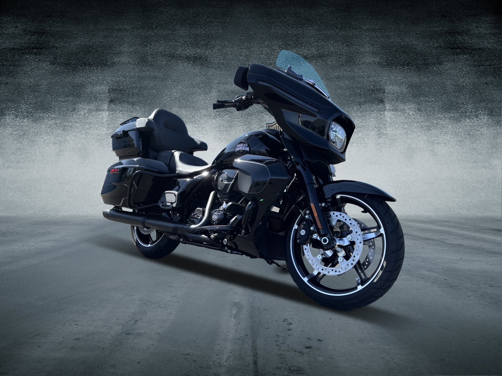 2025 Harley-Davidson Street Glide® Ultra 1