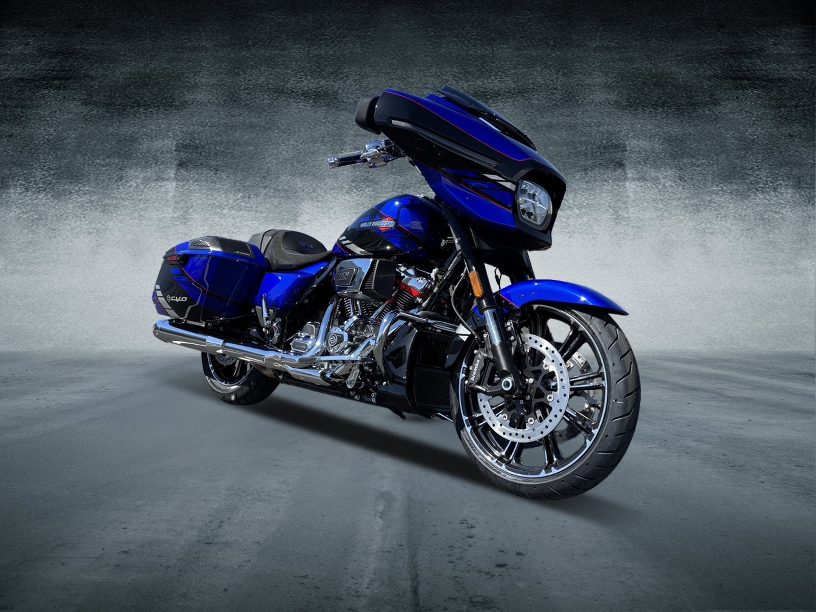 2025 Harley-Davidson CVO Street Glide® 1