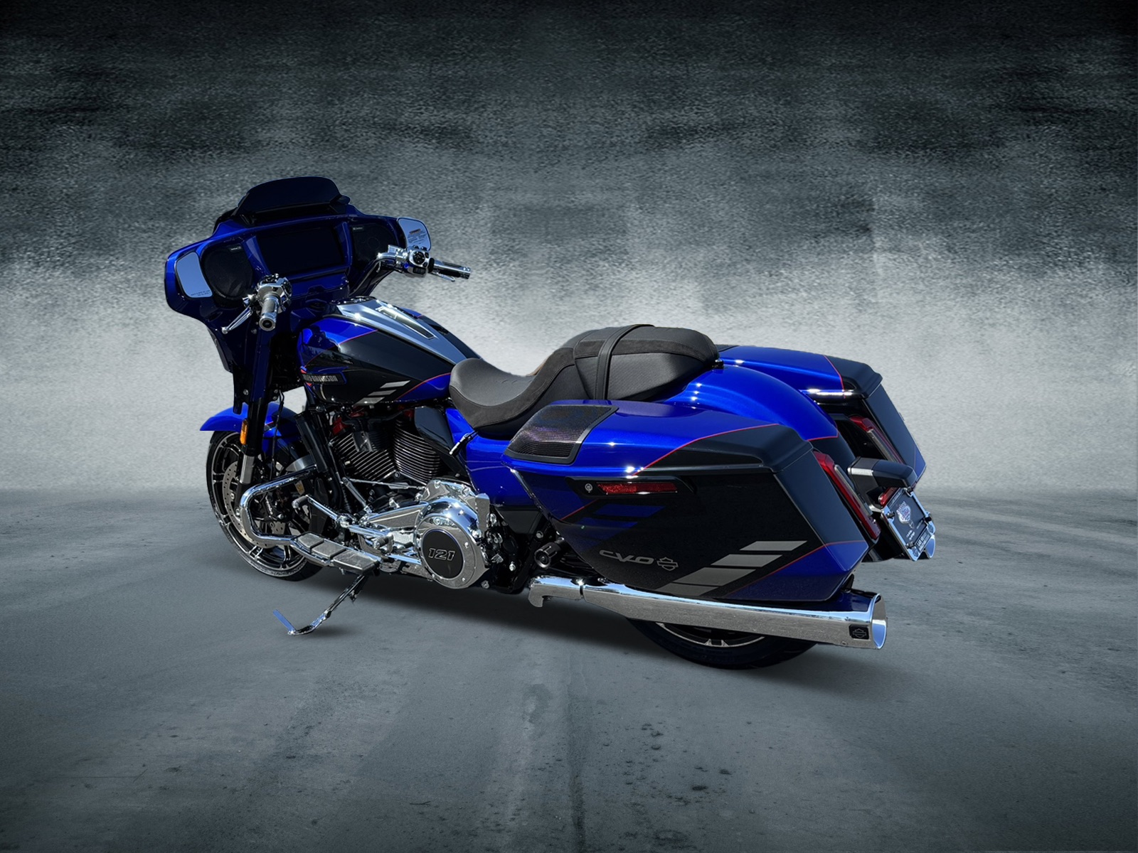 2025 Harley-Davidson CVO Street Glide® 4