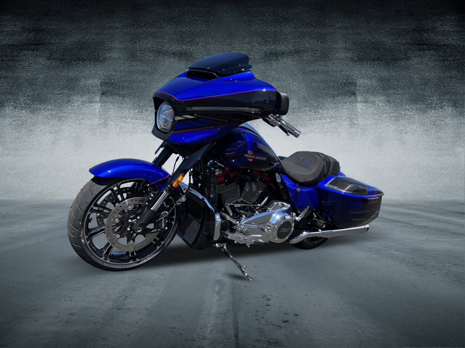 2025 Harley-Davidson CVO Street Glide® 6