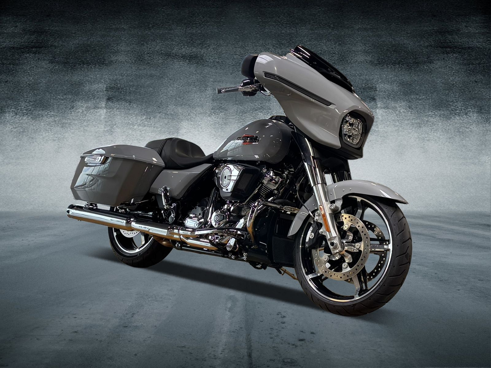 Used 2024 Harley-Davidson Street Glide® Billiard Gray (Chrome
