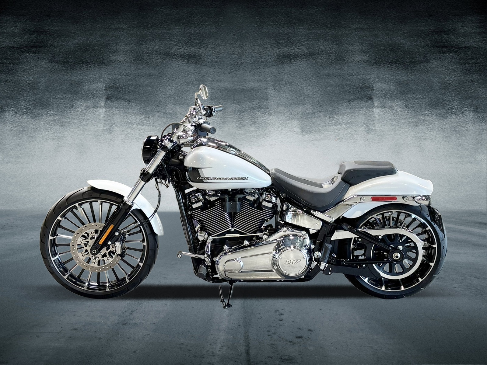 2024 Harley-Davidson Breakout® 5