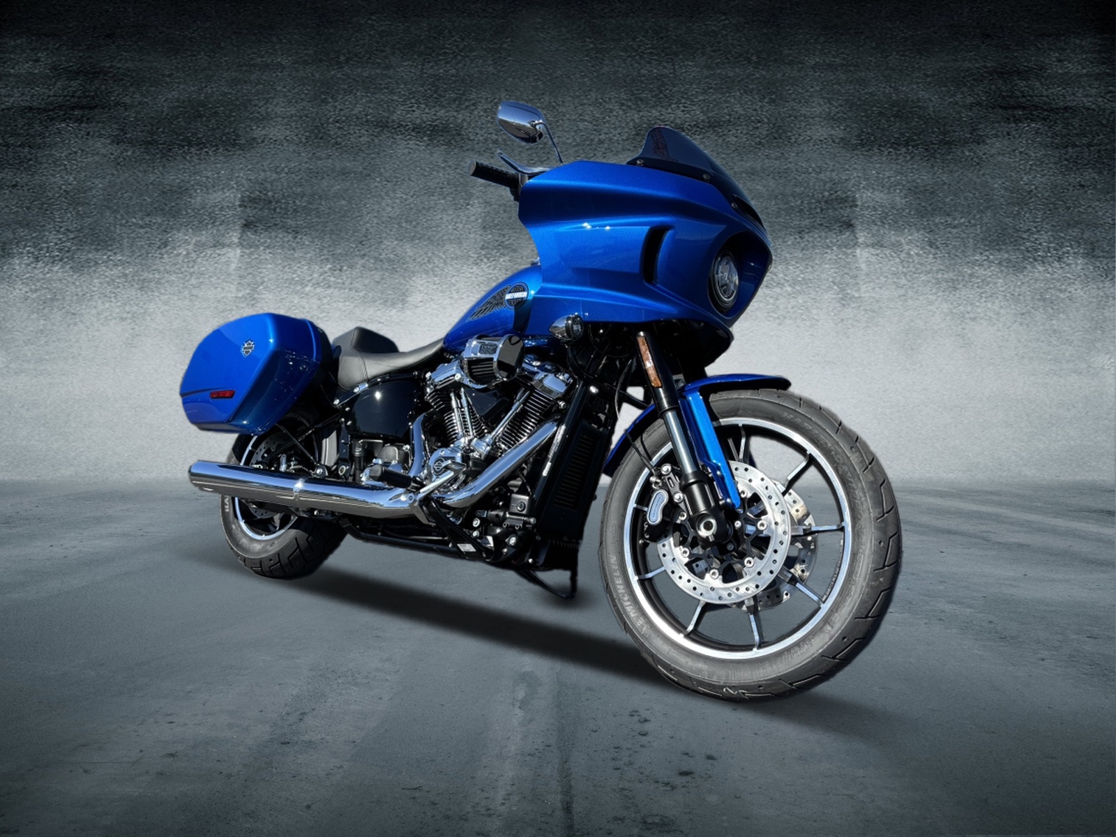 New 2025 Harley-Davidson Low Rider® ST Blue Burst (Chrome Finish