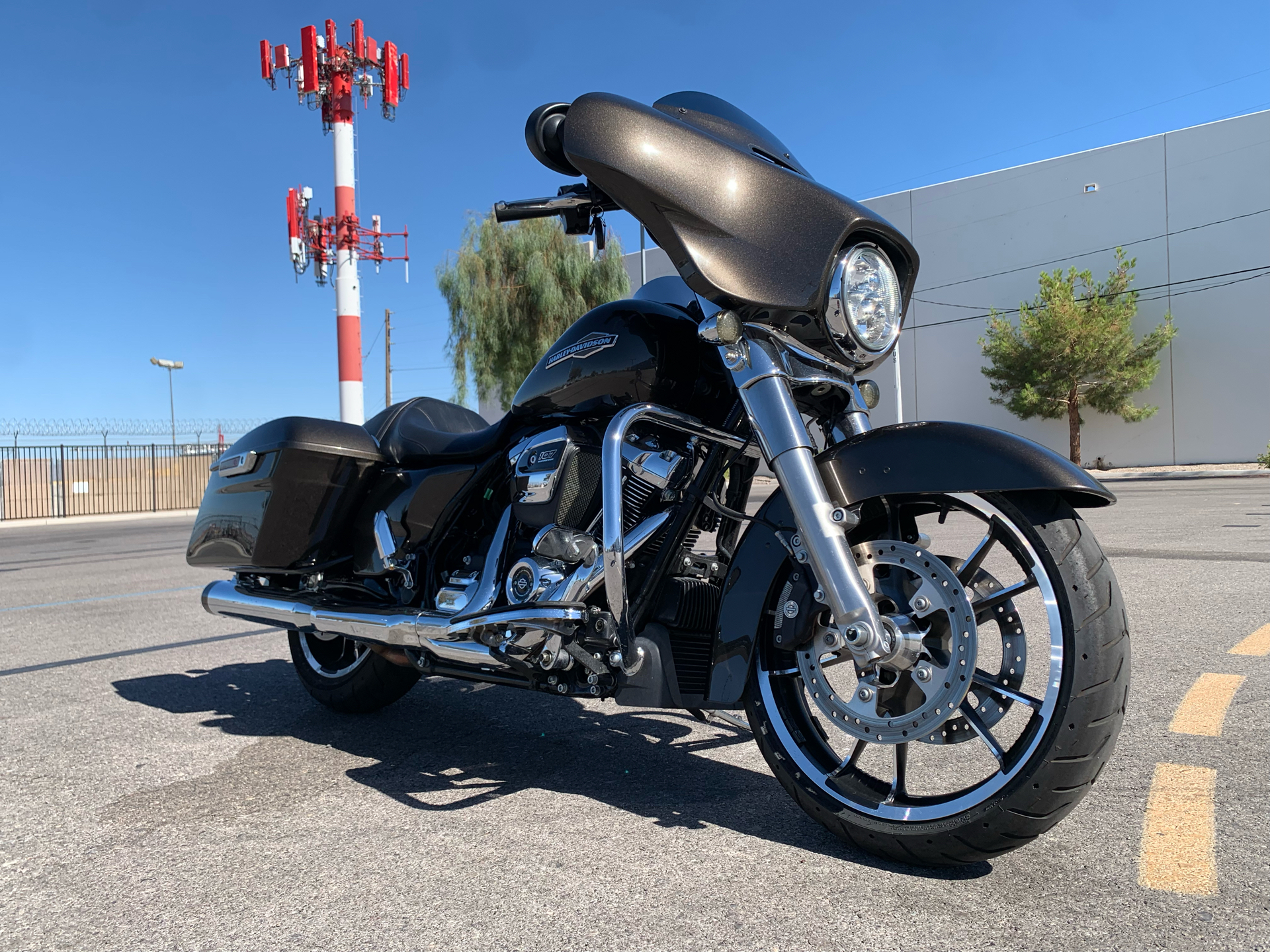 Used 2021 Harley-Davidson Street Glide® River Rock Gray