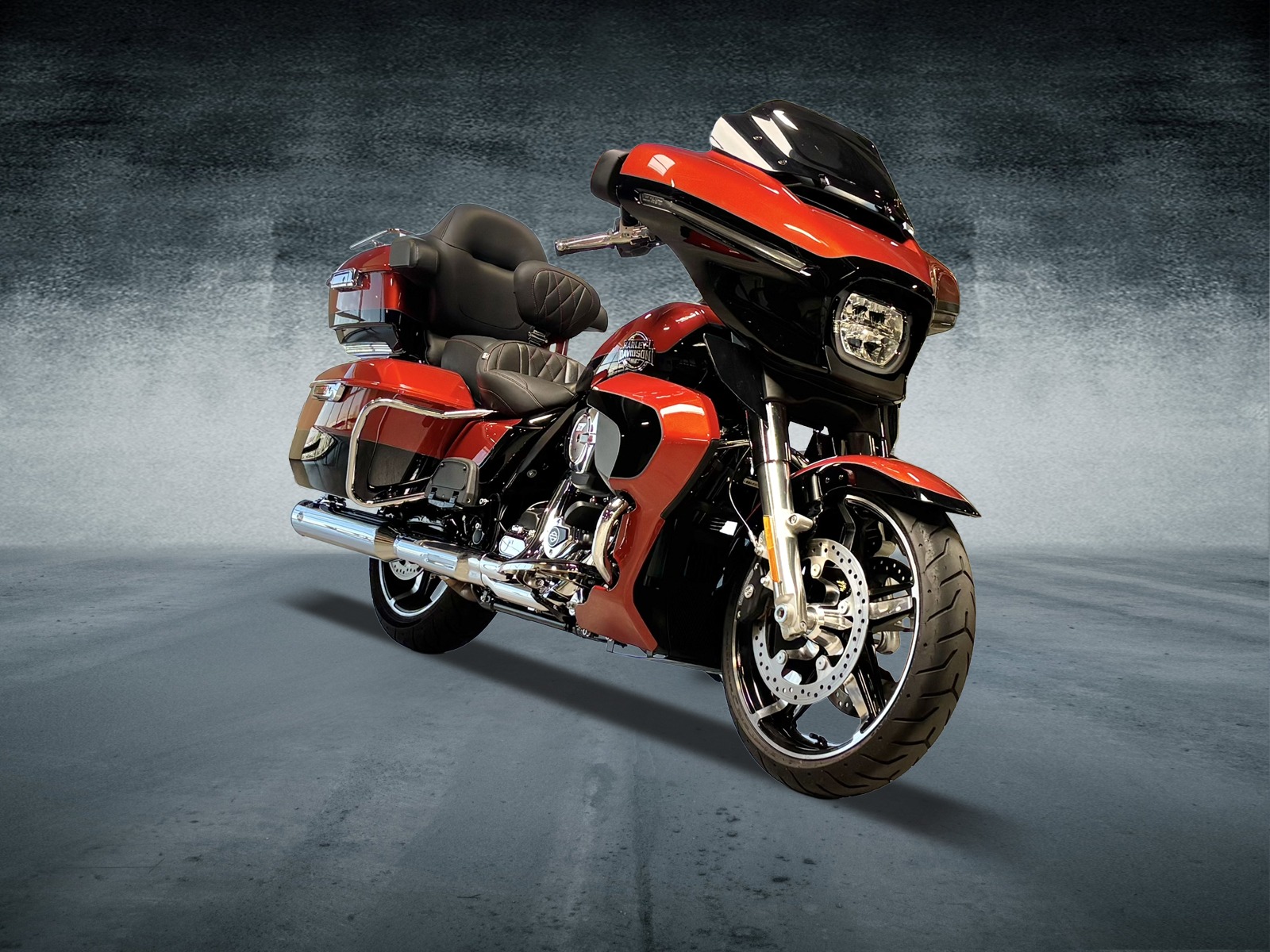 2025 Harley-Davidson Street Glide® Ultra 1