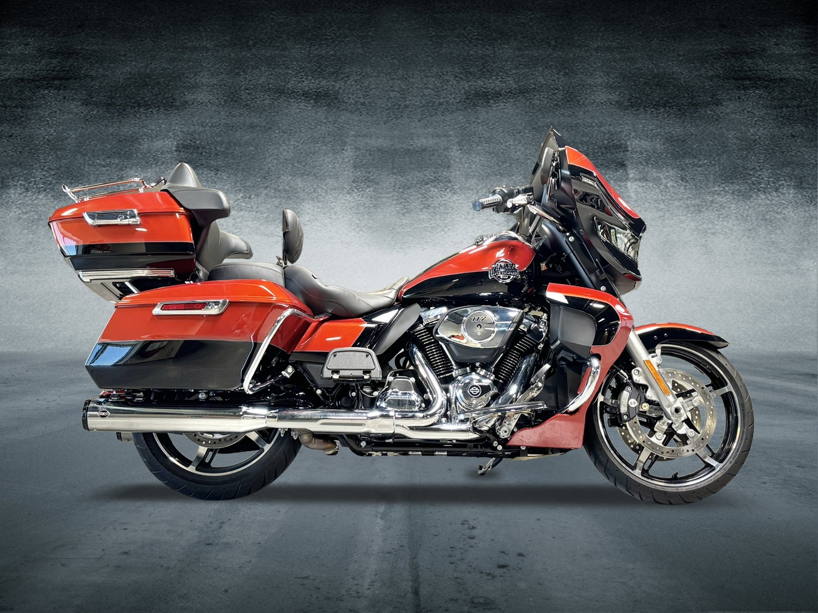2025 Harley-Davidson Street Glide® Ultra 2