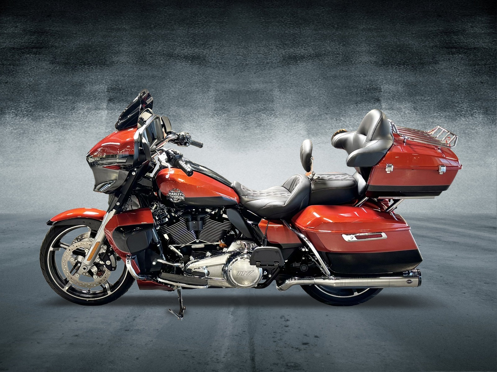 2025 Harley-Davidson Street Glide® Ultra 5