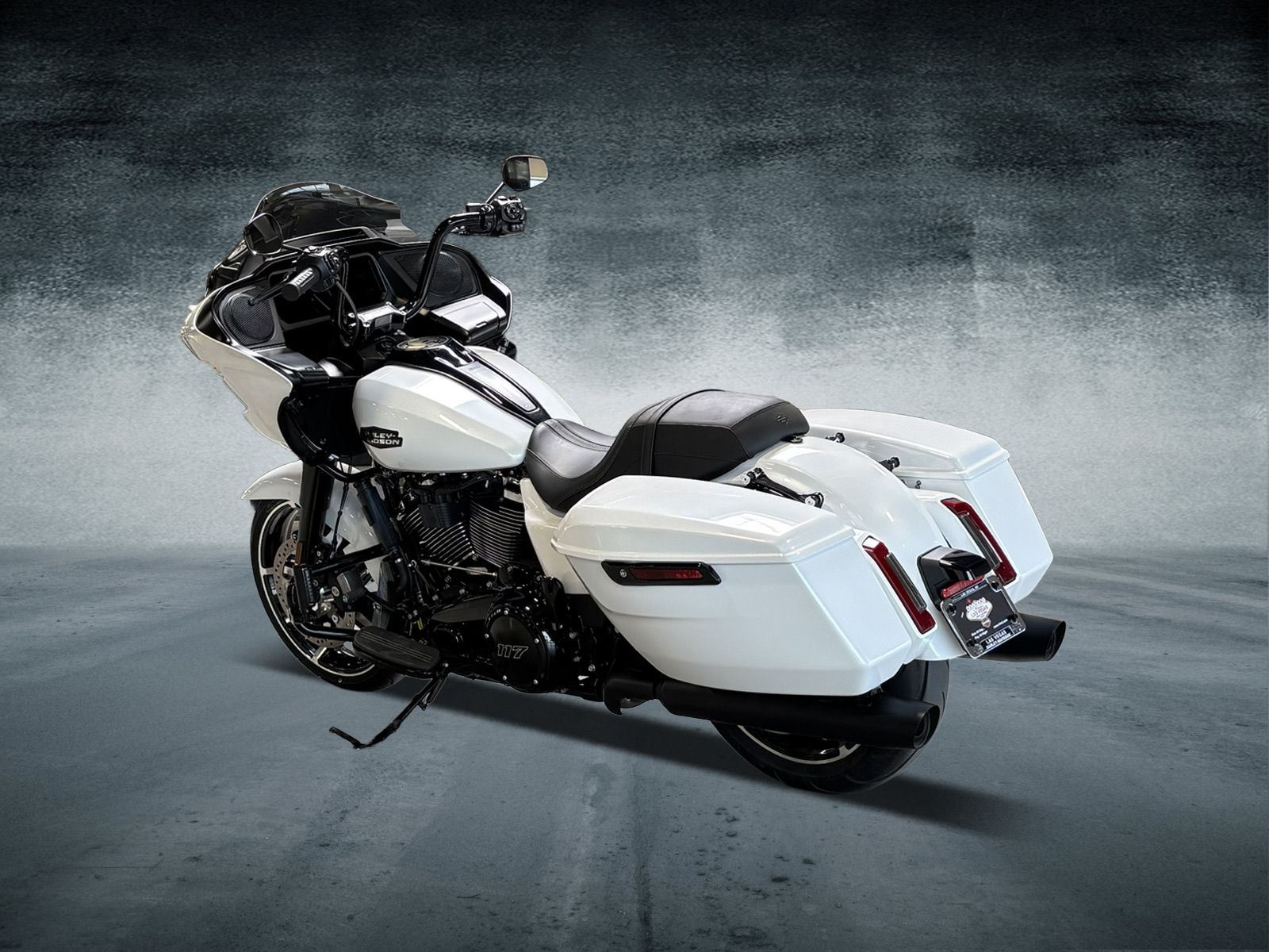2025年SSフォクシー　ボレロ　 WHITE 38 Used 2025 Harley-Davidson Road Glide® White Onyx Pearl (Black