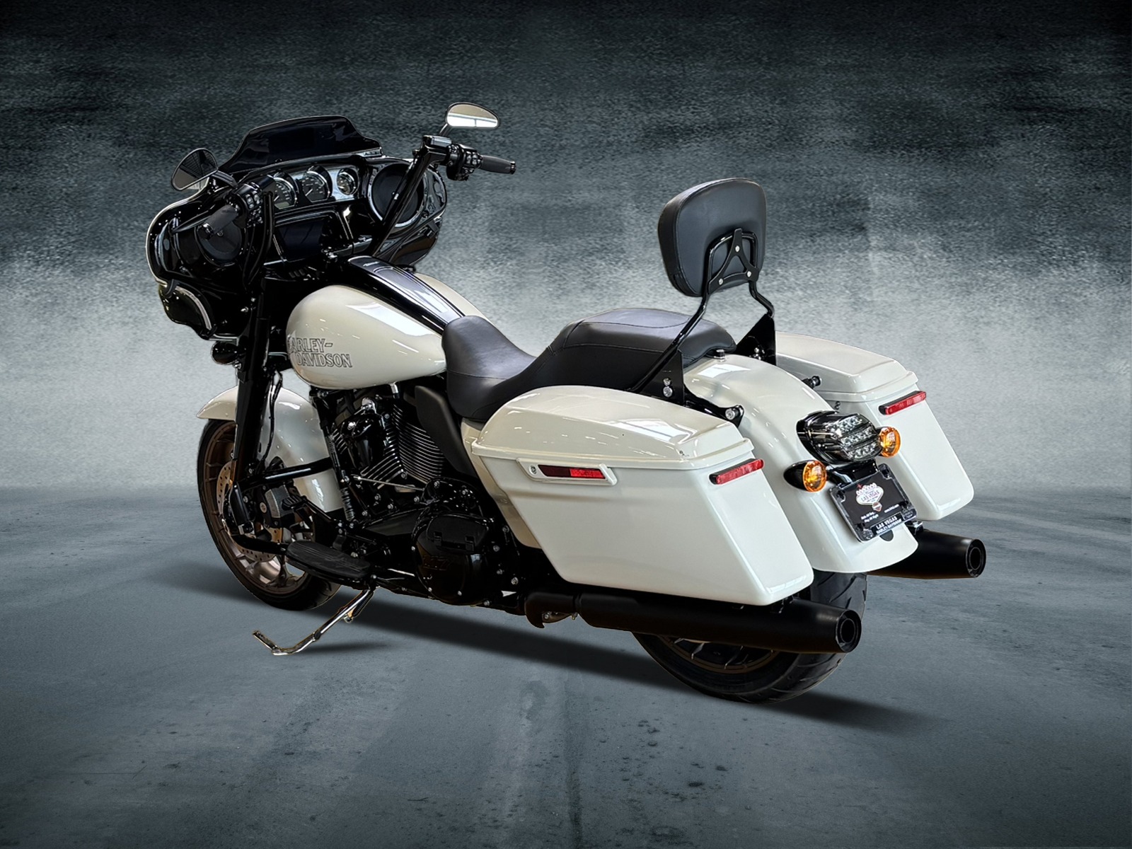 2023 Harley-Davidson Street Glide® ST 4