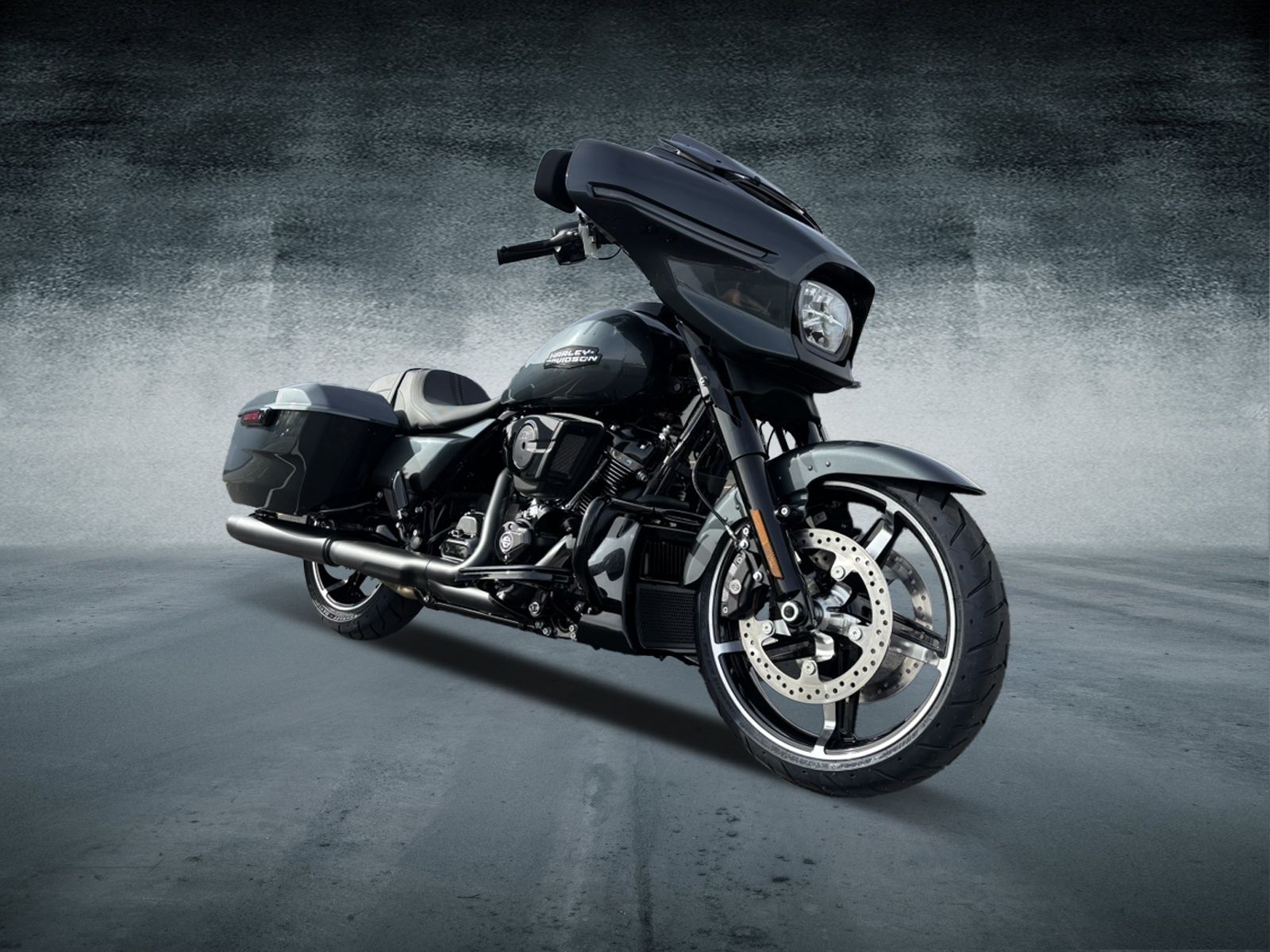 2025 Harley-Davidson Street Glide® 1