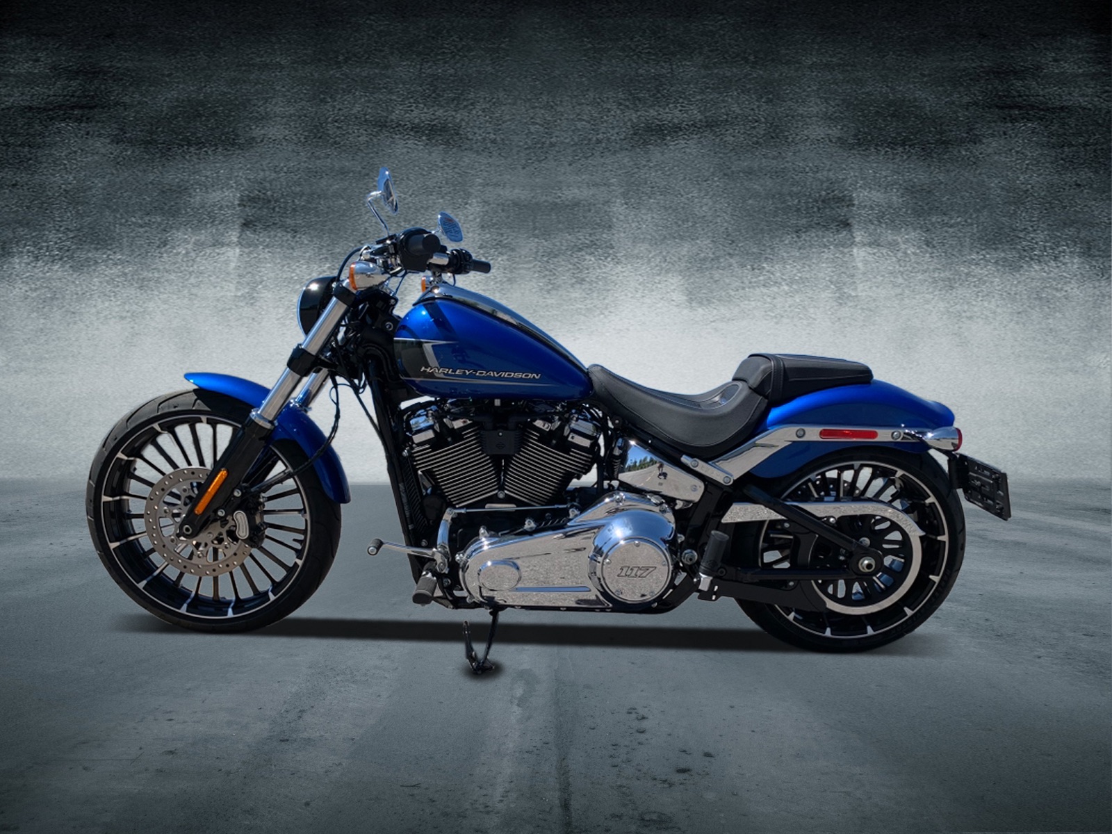 ハーレーダビットソン New 2024 Harley-Davidson Breakout® Blue Burst | Motorcycles in Las