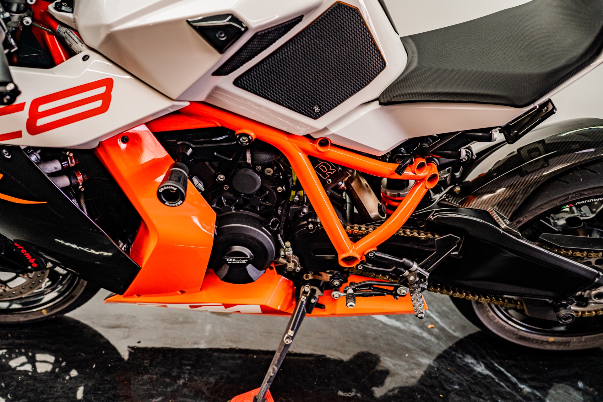 Motorcycle Ktm 1290 Rc8 R Duke 1290 Price In 1190 Super Duke R Ktm