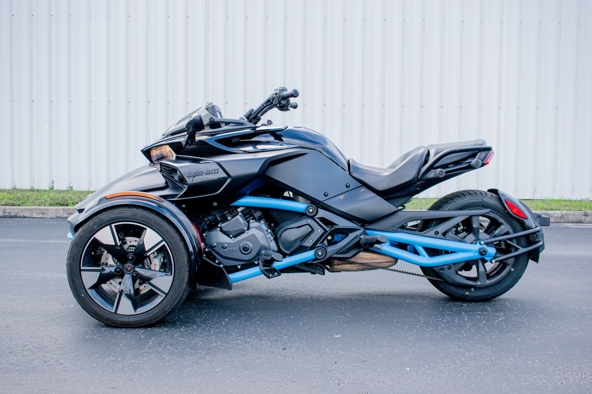 2022 Can Am Spyder photo 6