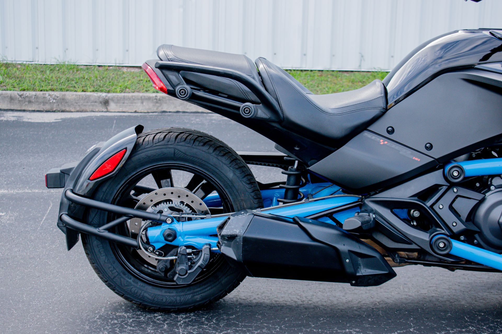 2022 Can Am Spyder photo 8