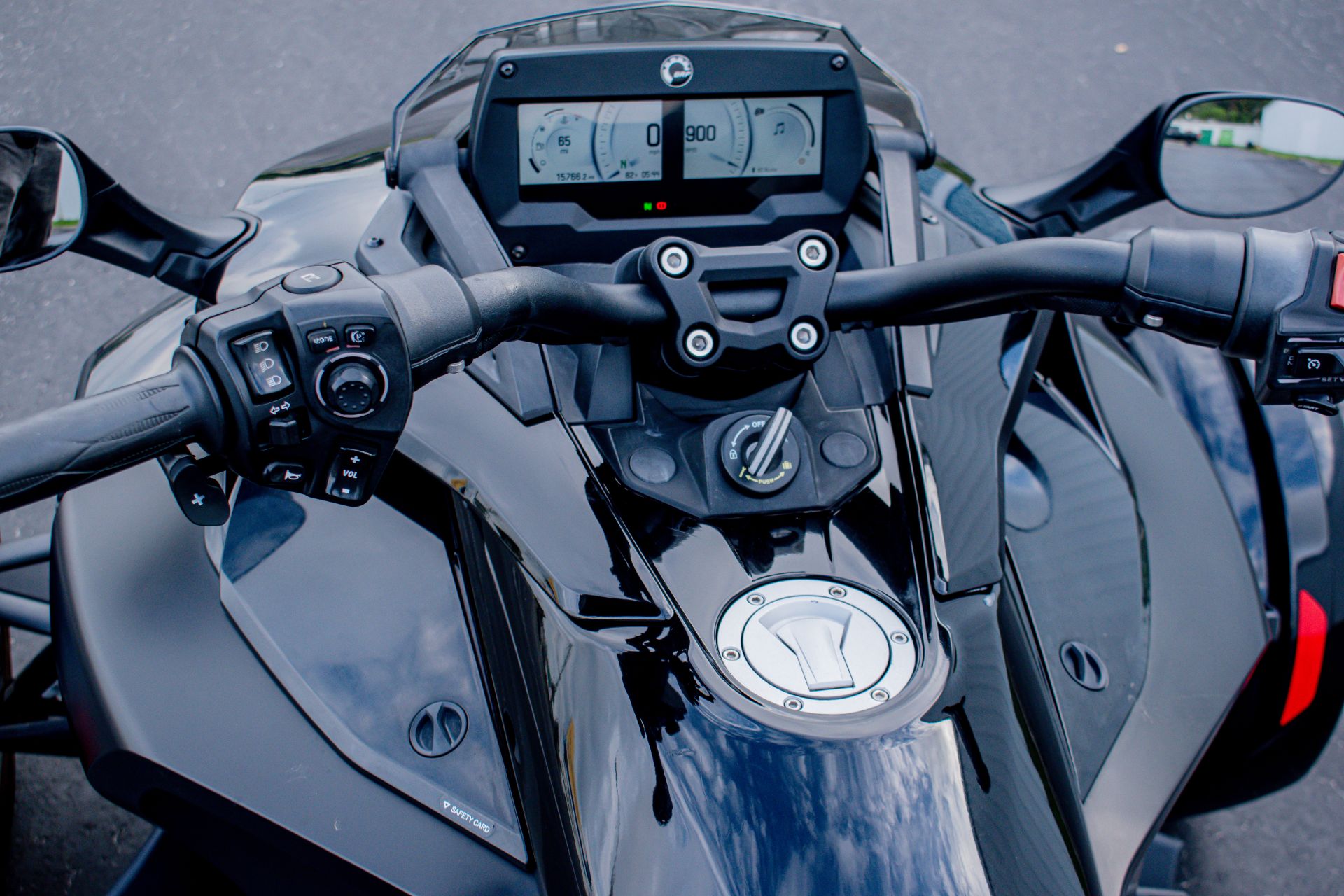2022 Can Am Spyder photo 11