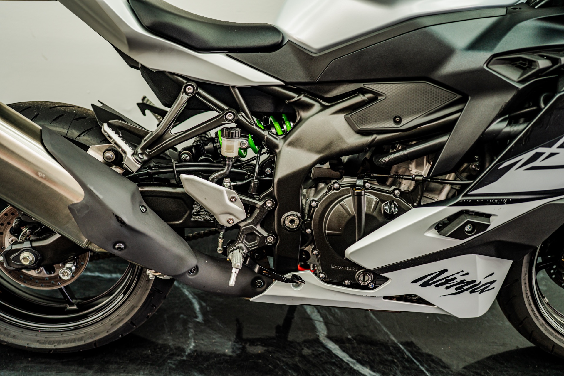 Used 2025 Kawasaki Ninja ZX-4RR ABS, Jacksonville FL | Specs