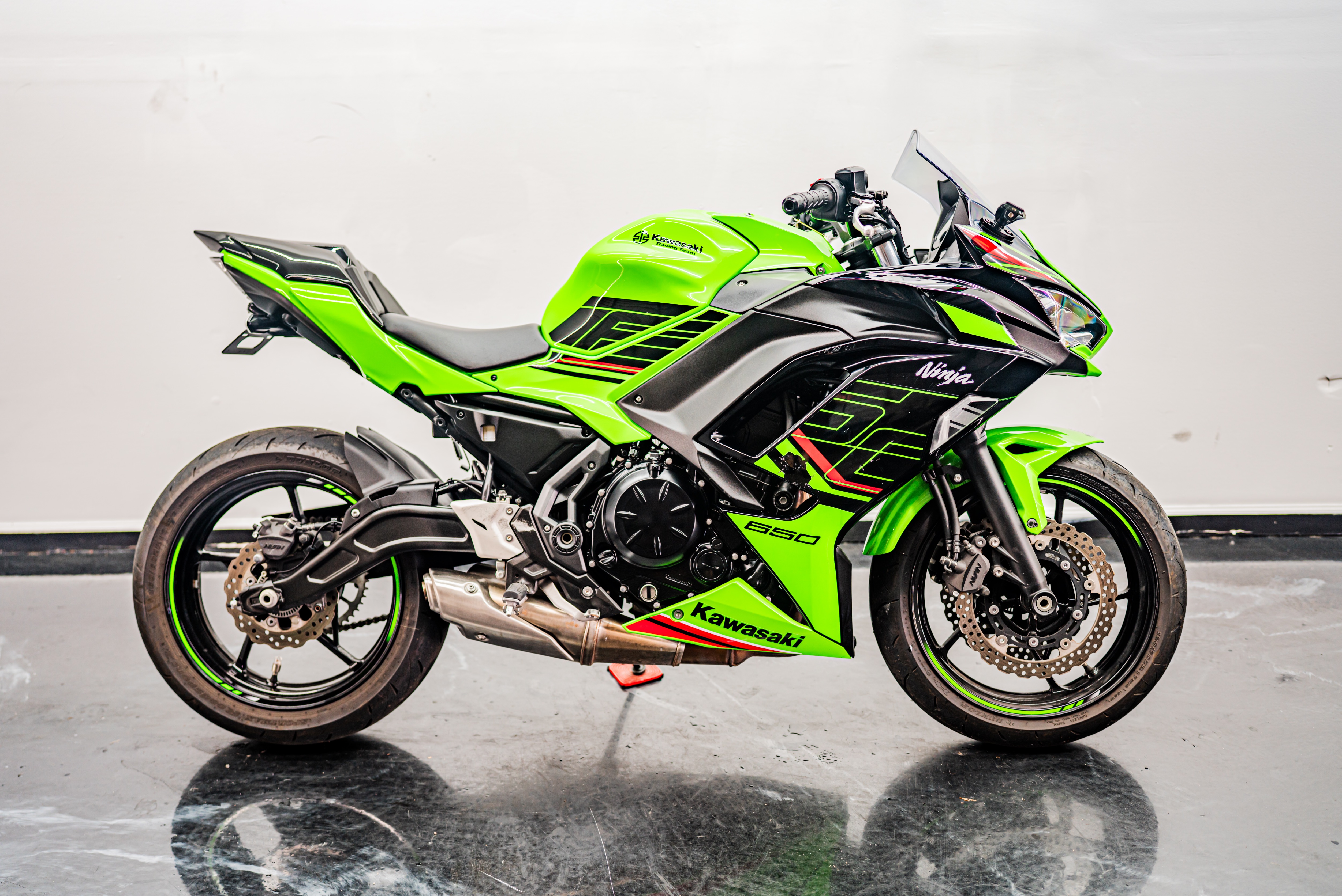 2023 Kawasaki Ninja 650 ABS KRT Edition
