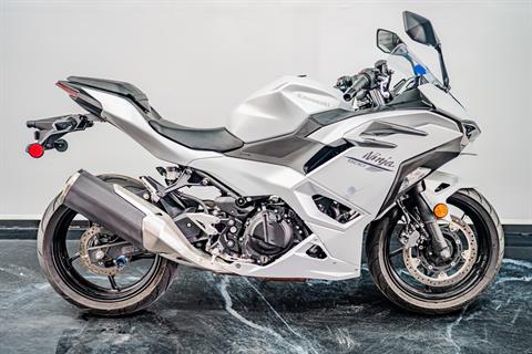 kawasaki ELITE TOP シャトル KS-301 2024 ZX-14 Yoshimura undertail kit - YouTube