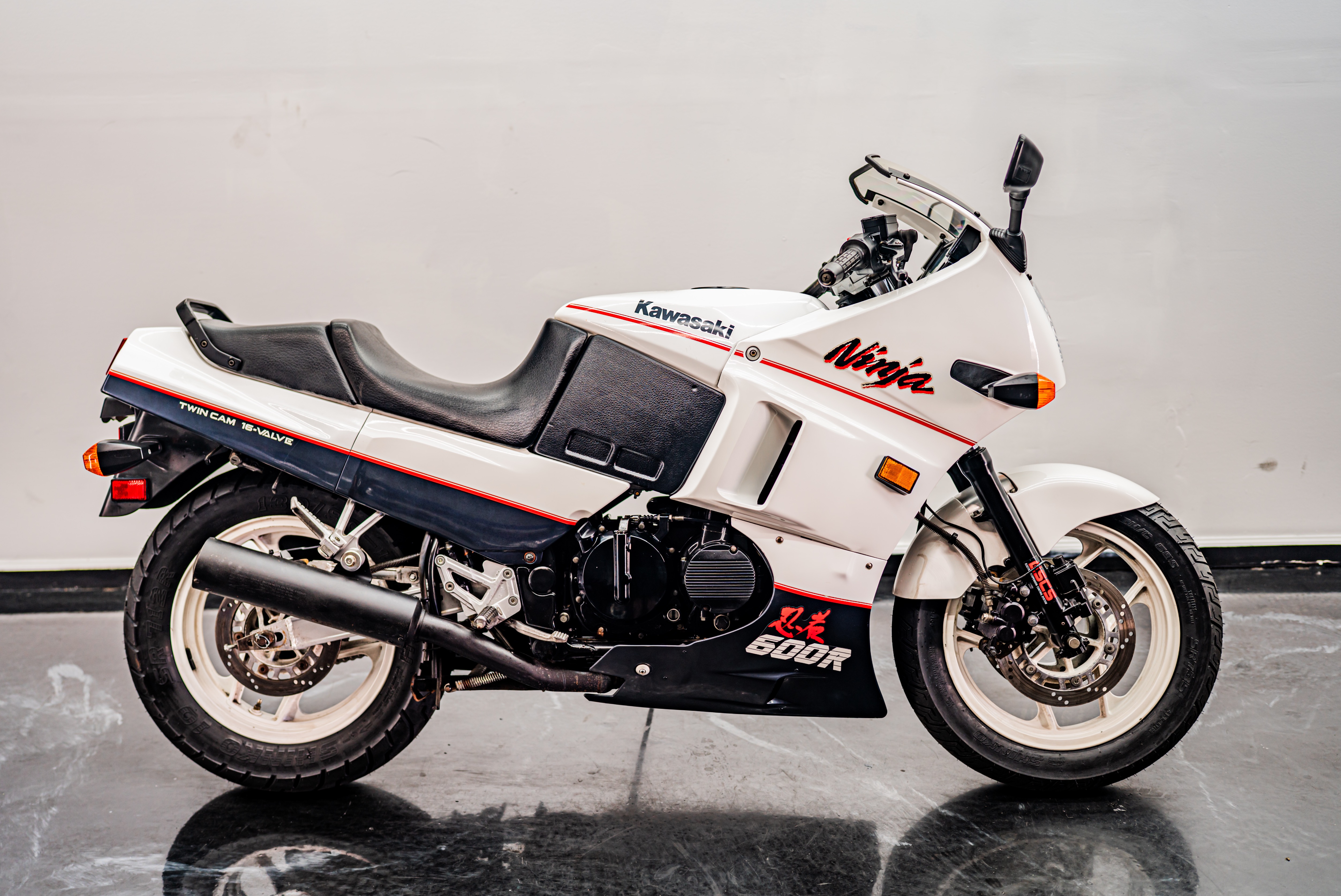 1989 Kawasaki NINJA 600R