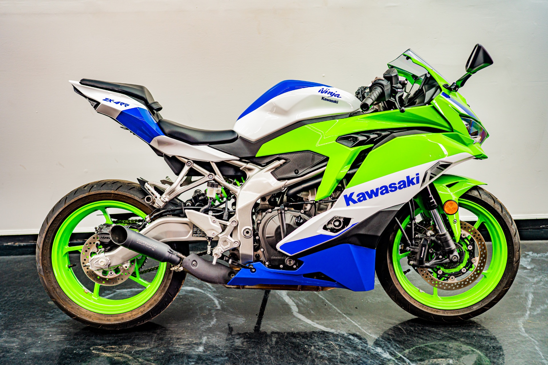 レイン Used 2024 Kawasaki Ninja ZX-4RR 40th Anniversary Edition ABS