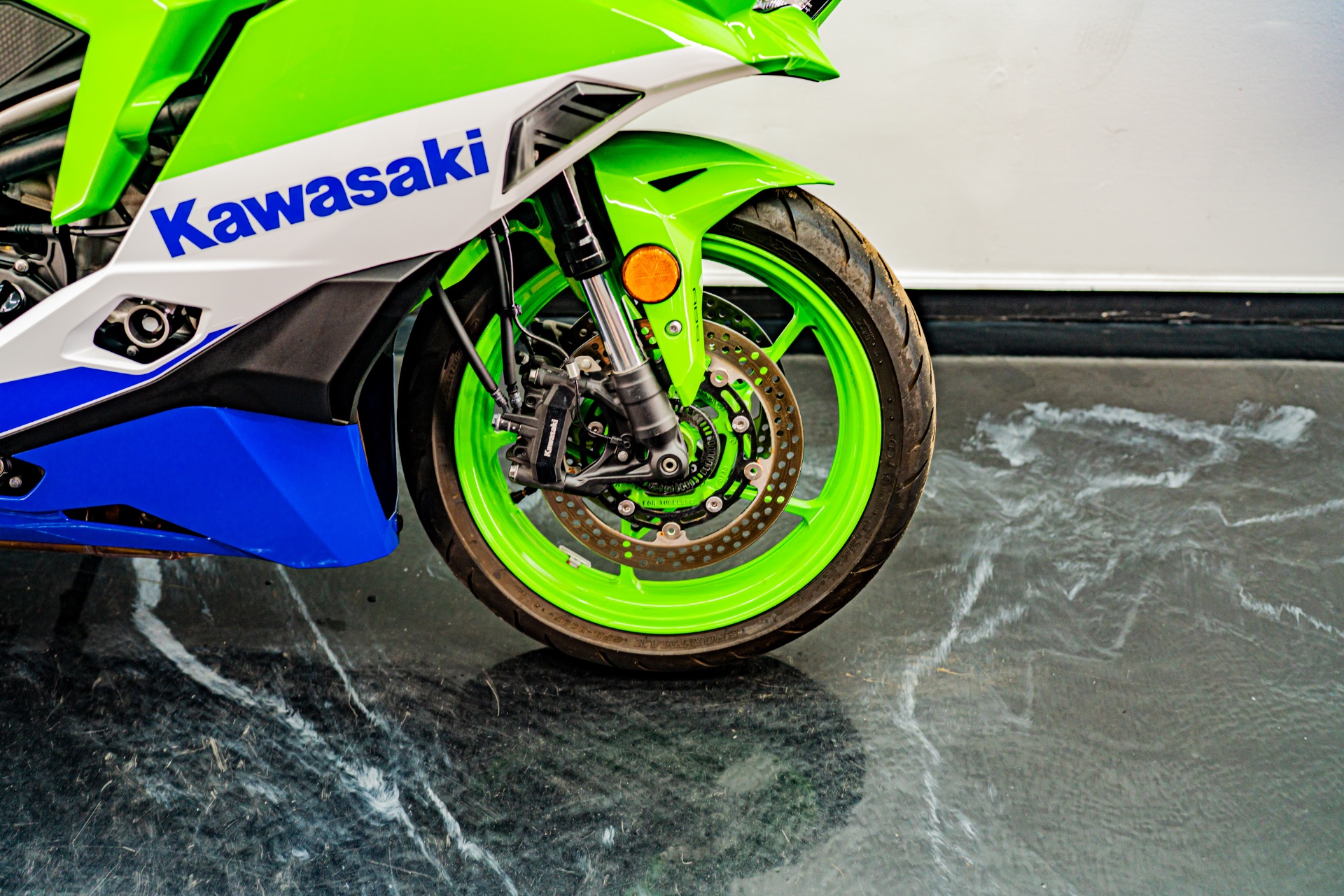 24j ★ay MANISH BEST Escalation hq720.jpg?sqp=-