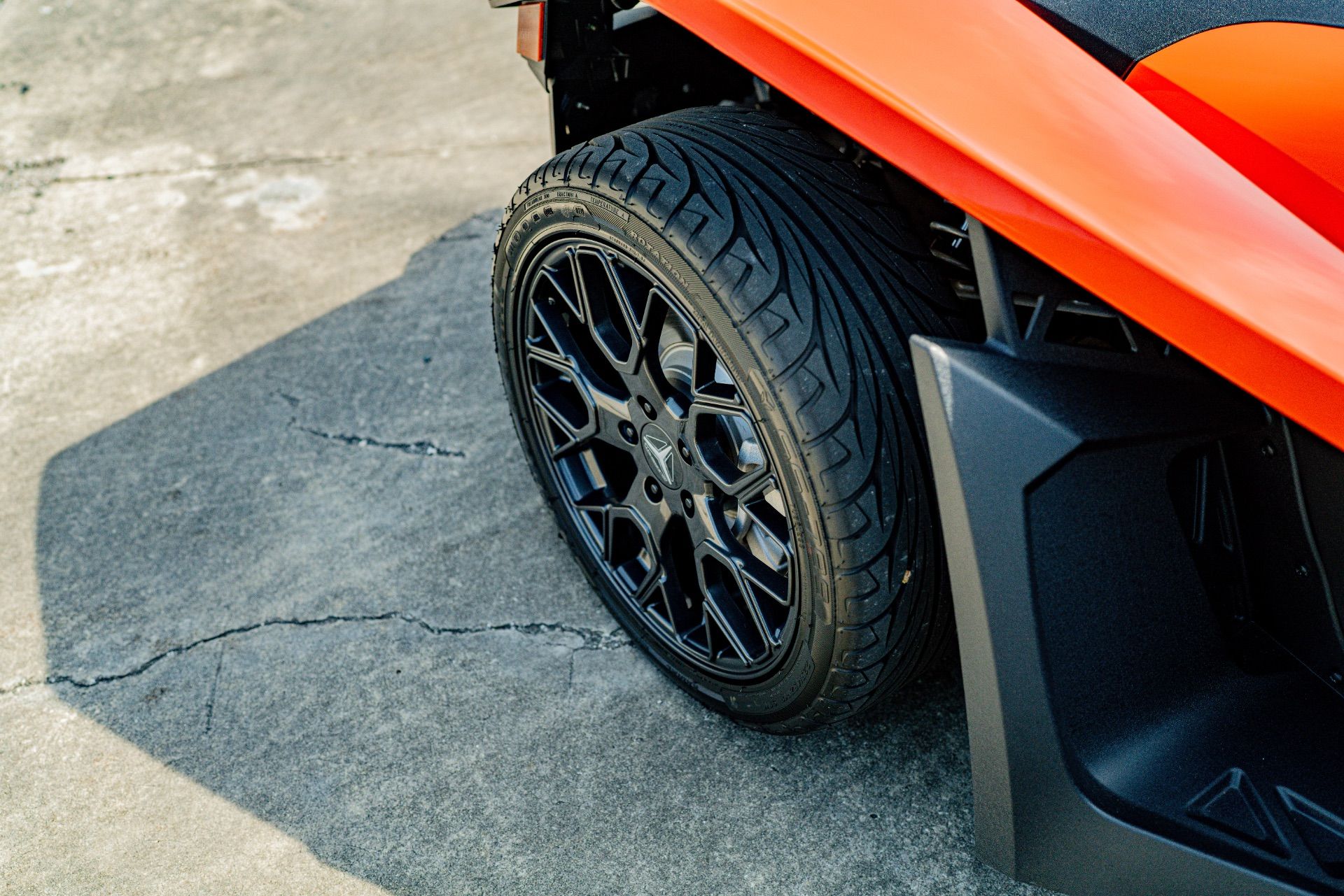 2024 Slingshot Slingshot Manual photo 10