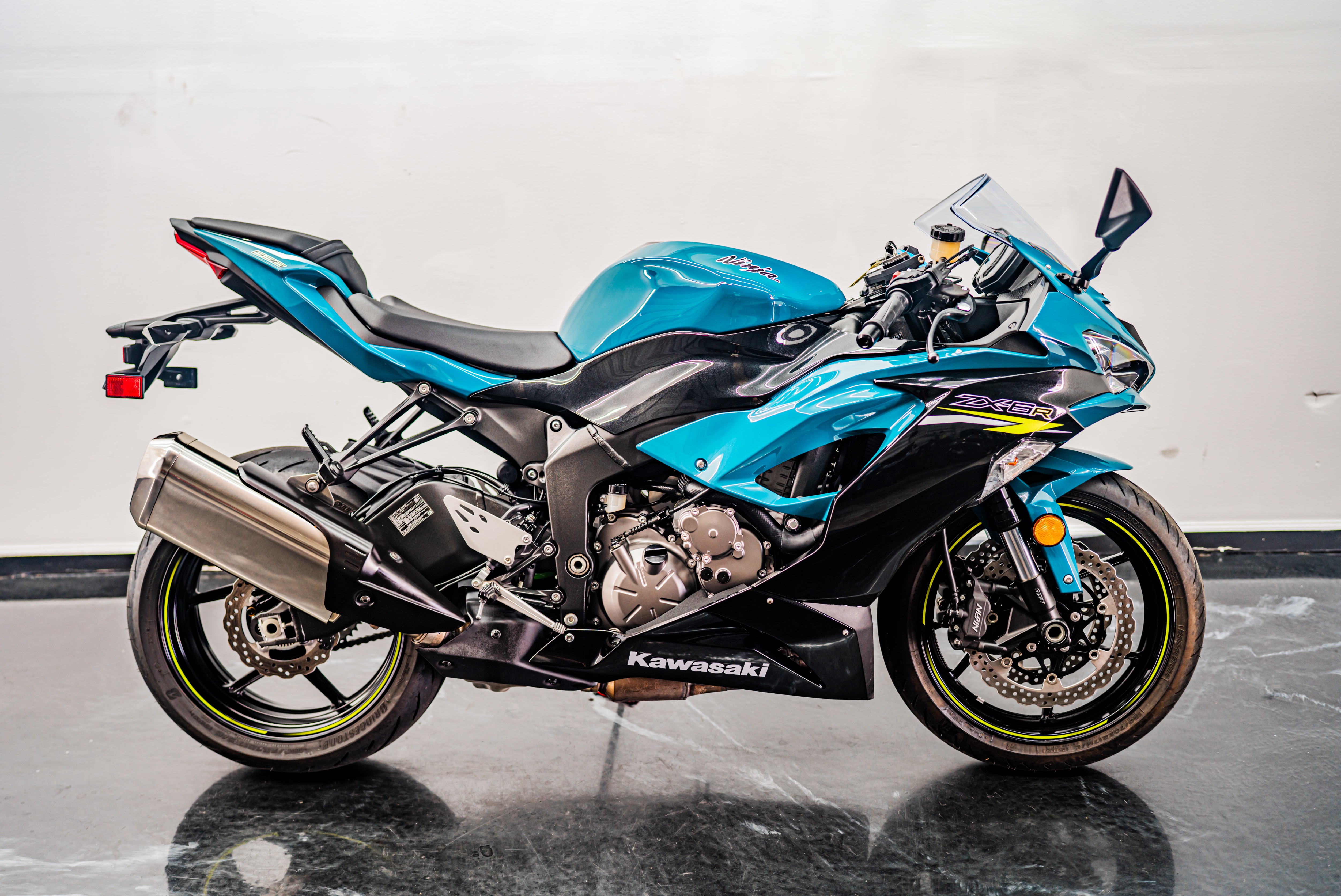 2021 Kawasaki Ninja ZX-6R ABS KRT Edition