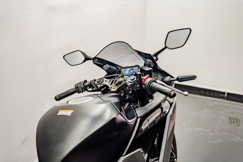 Used 2025 Yamaha YZF-R3, Jacksonville FL | Specs, Price, Photos