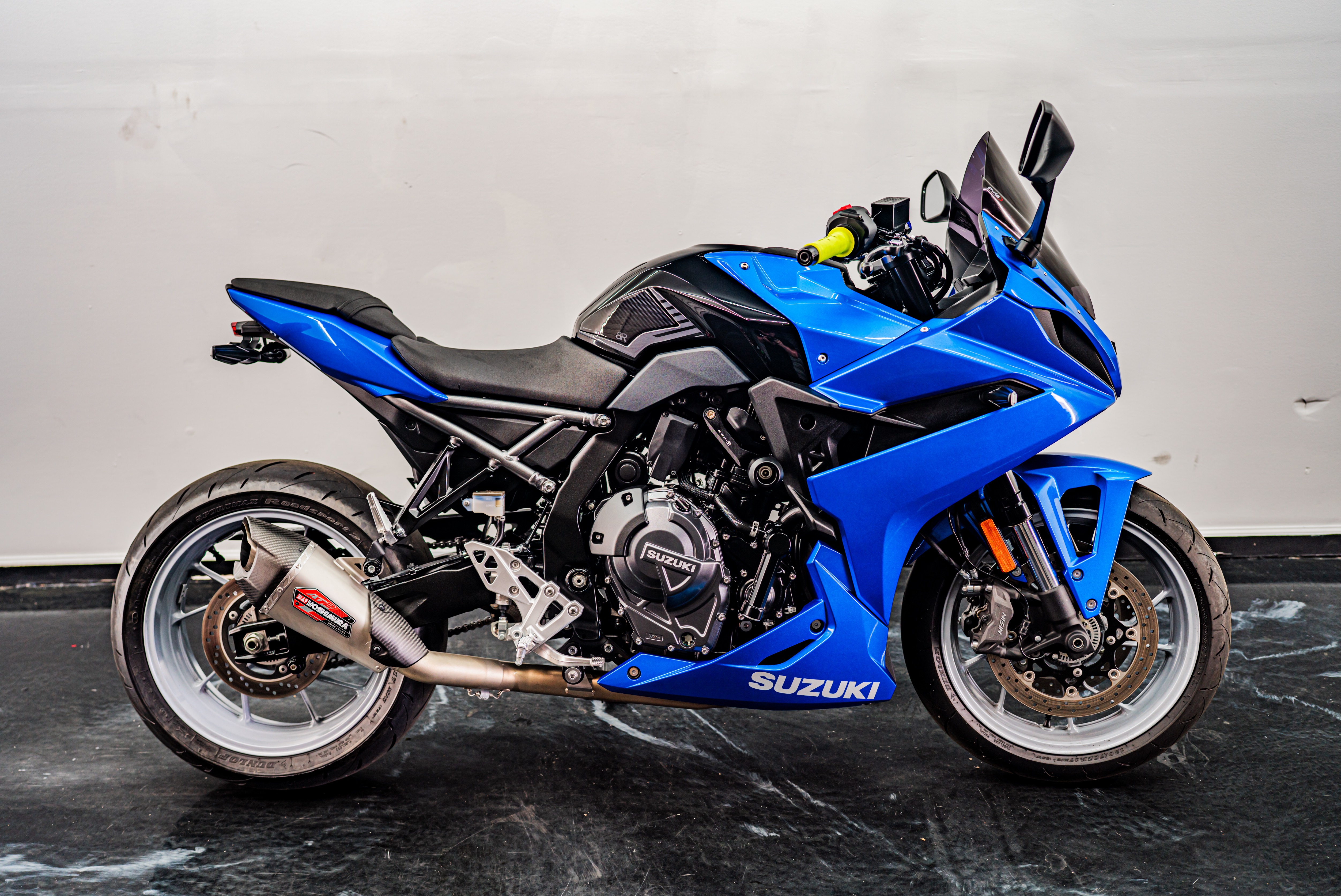 2025 Suzuki GSX-8R