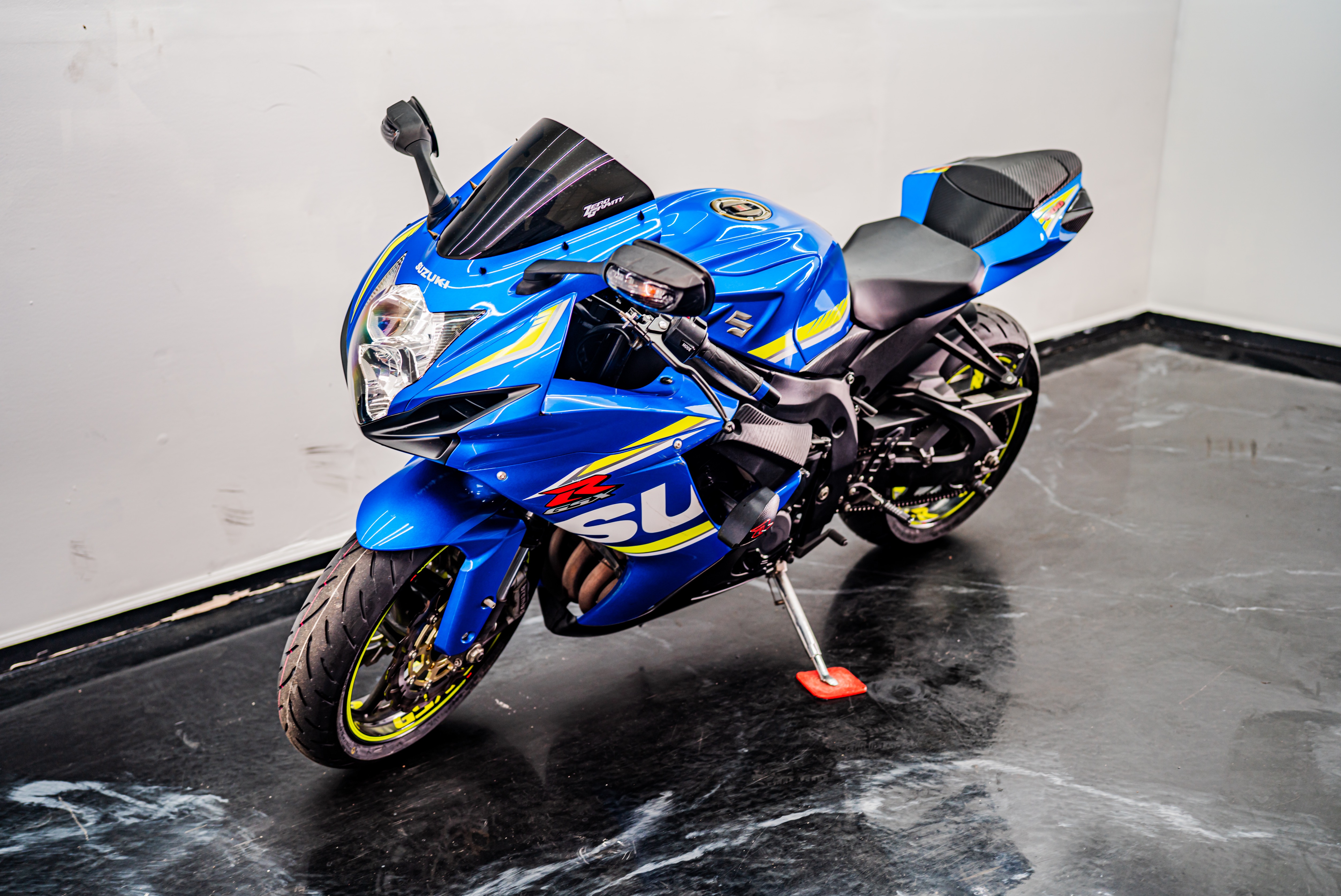 2017 Suzuki GSX-R600 11