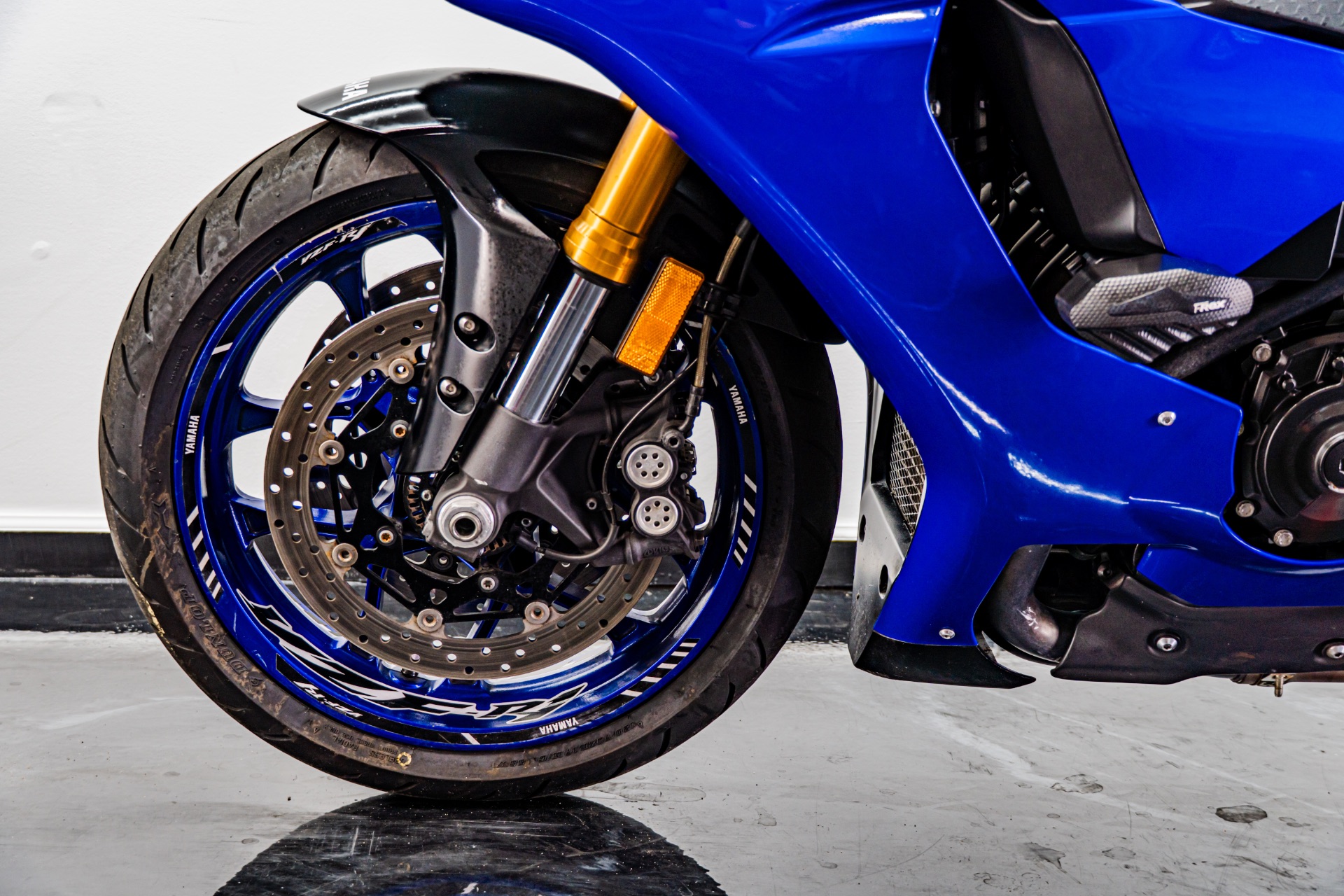 2018 Yamaha YZF-R1 photo 3