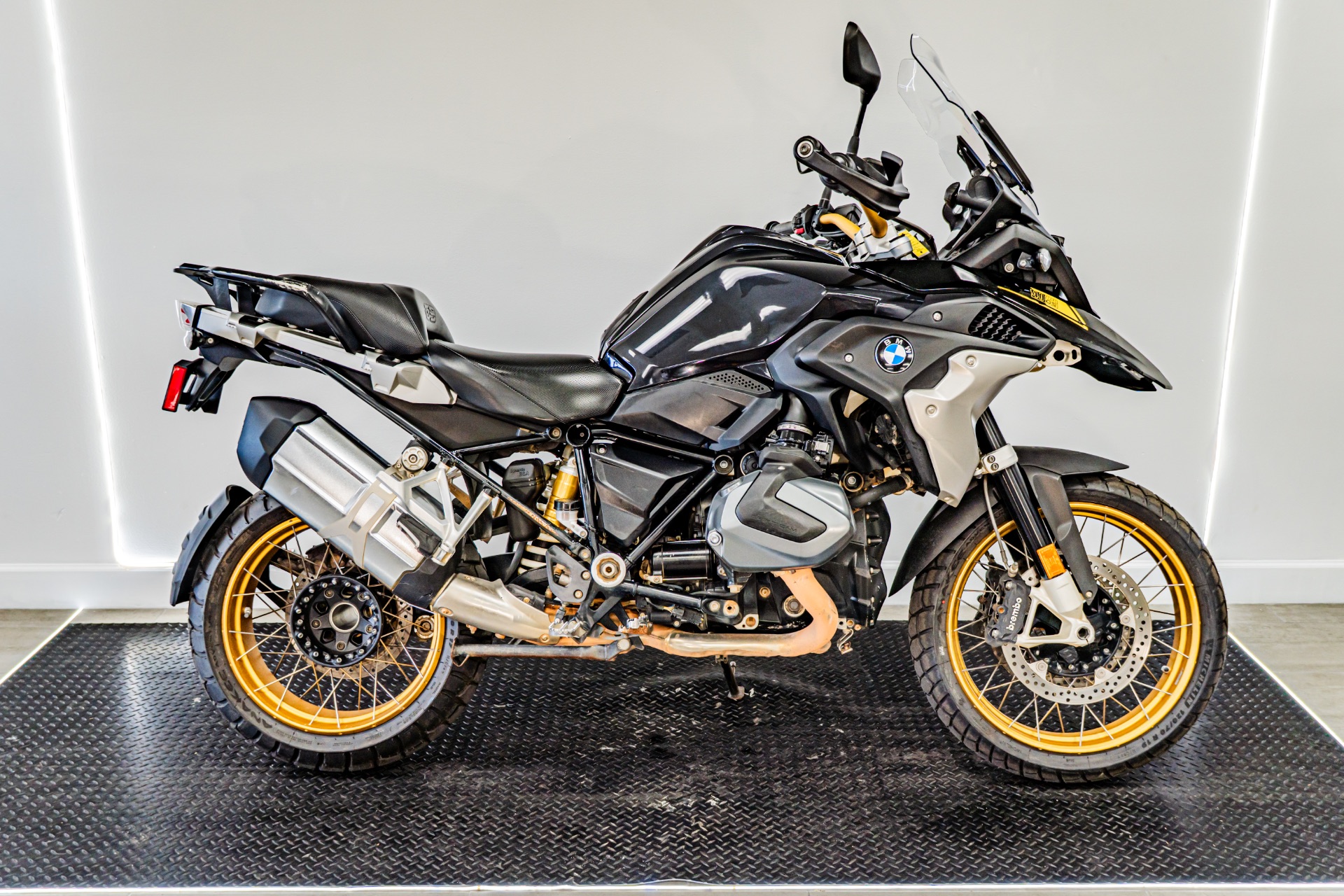 2021 Bmw Test Bmw R1250gs Adventure Bmw R1250gs Bmw 1250