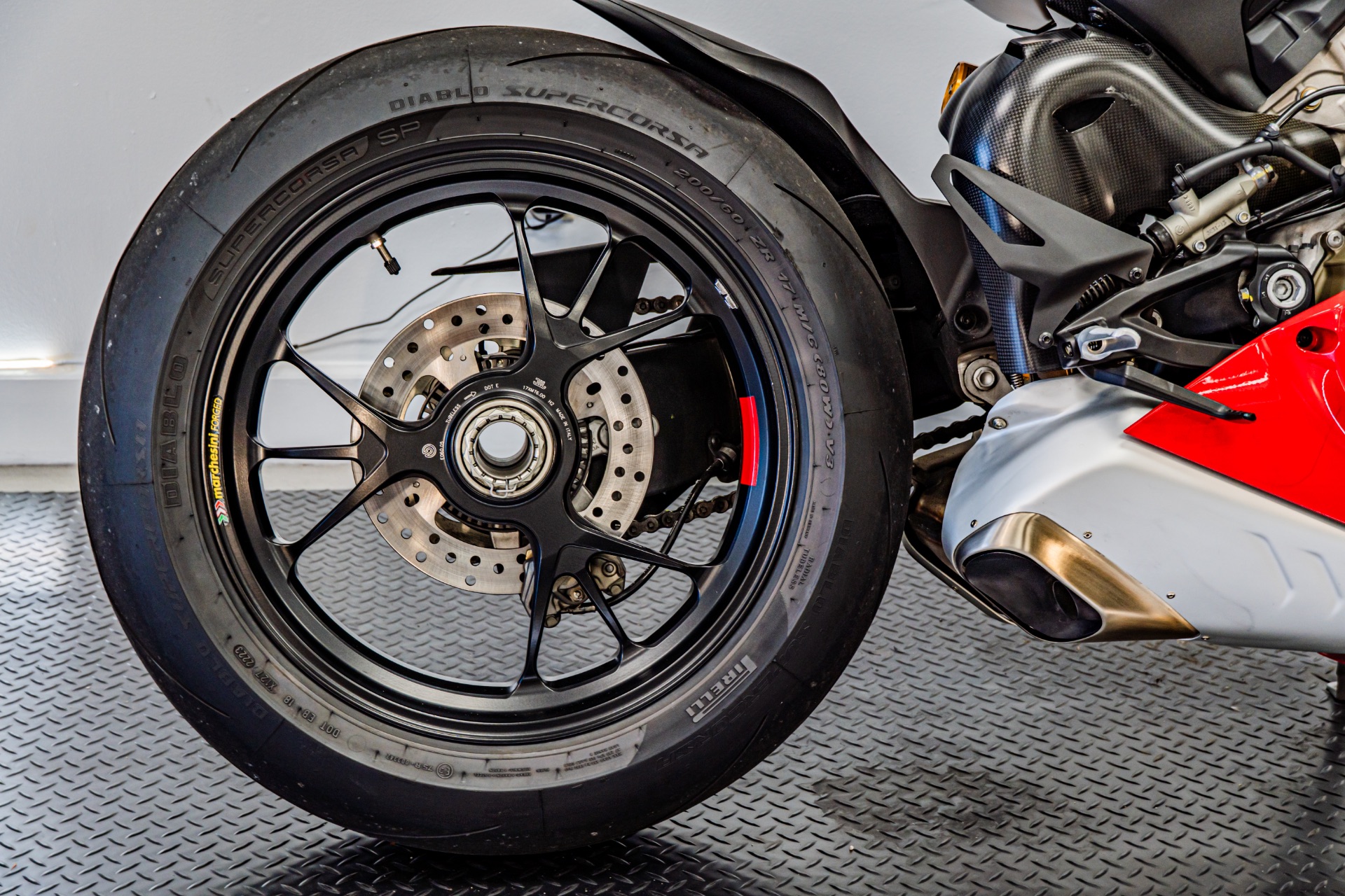 2024 Ducati Panigale photo 6