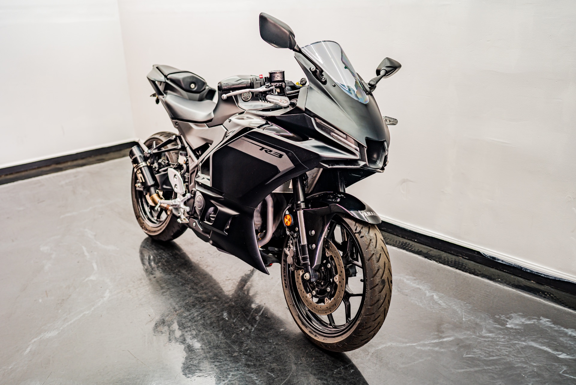 Used 2025 Yamaha YZF-R3, Jacksonville FL | Specs, Price, Photos