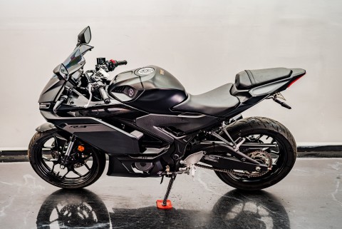 Used 2025 Yamaha YZF-R3, Jacksonville FL | Specs, Price, Photos